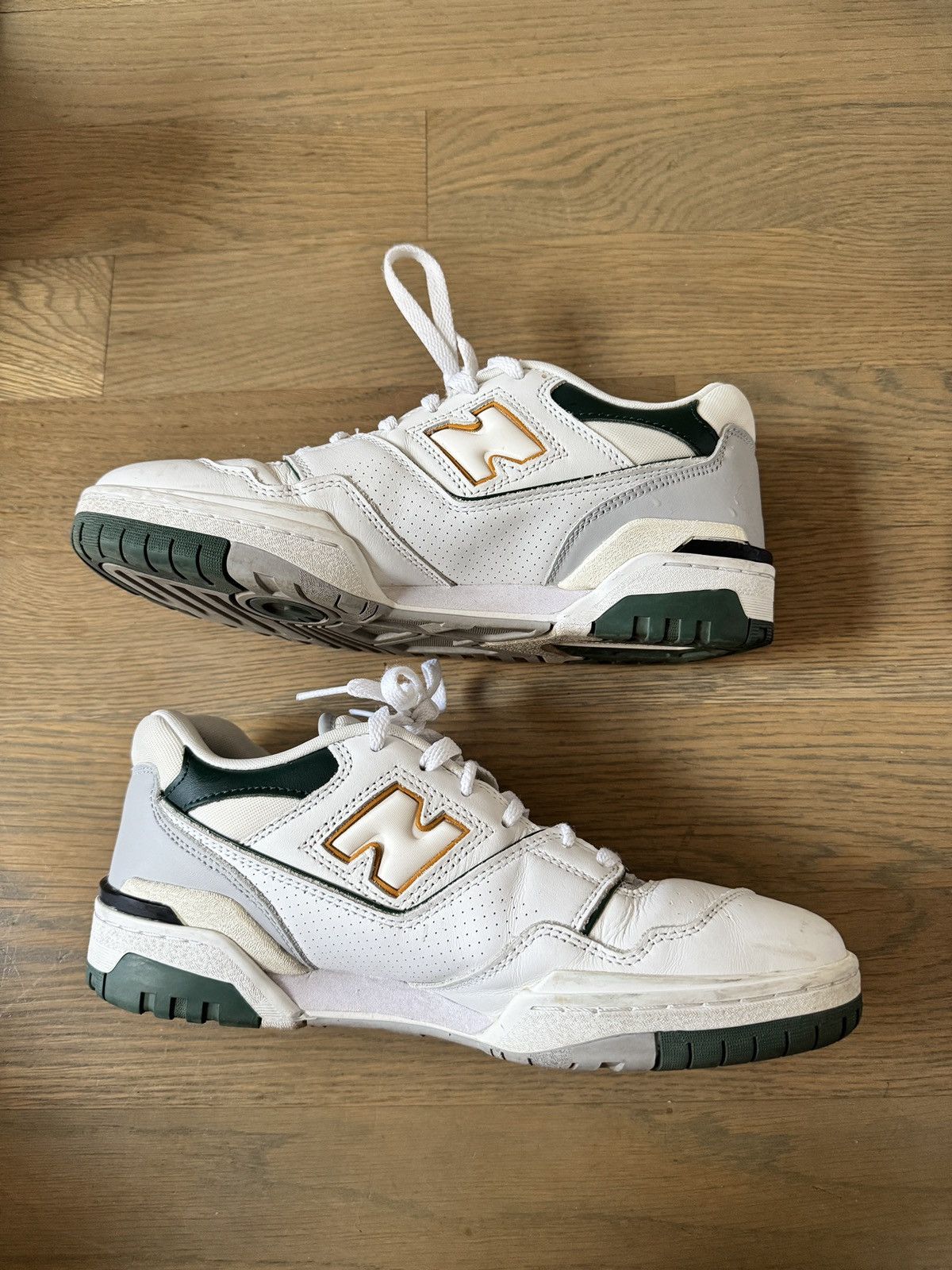 New Balance New balance 550 size 8.5 Size US 8.5 / EU 41-42 - 9 Thumbnail