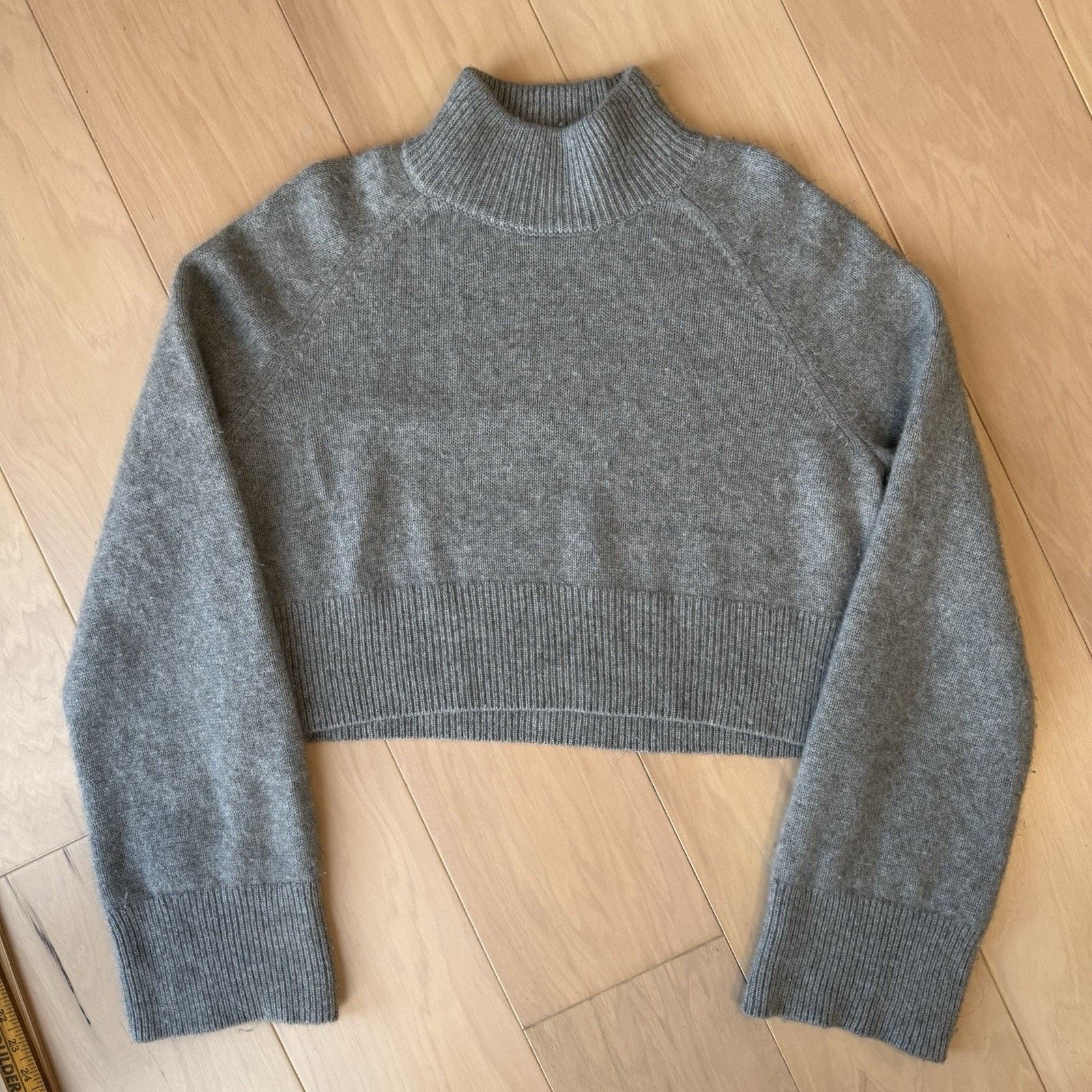 Reformation Reformation Garrett Cashmere Cropped Sweater Women's L Size L / US 10 / IT 46 - 2 Thumbnail
