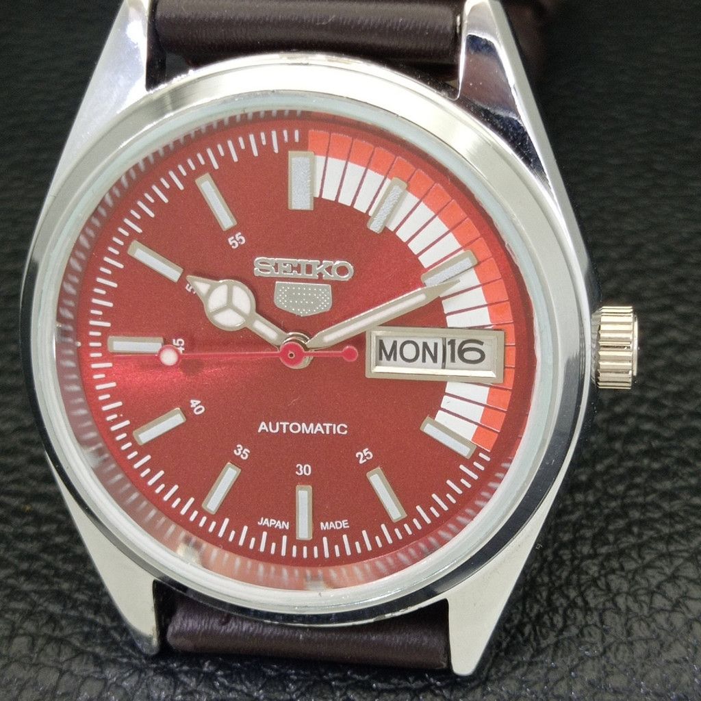 Seiko REFURBISHED VINTAGE SEIKO 5 AUTO JAPAN MENS WATCH a440729 Size 38 - 3 Thumbnail