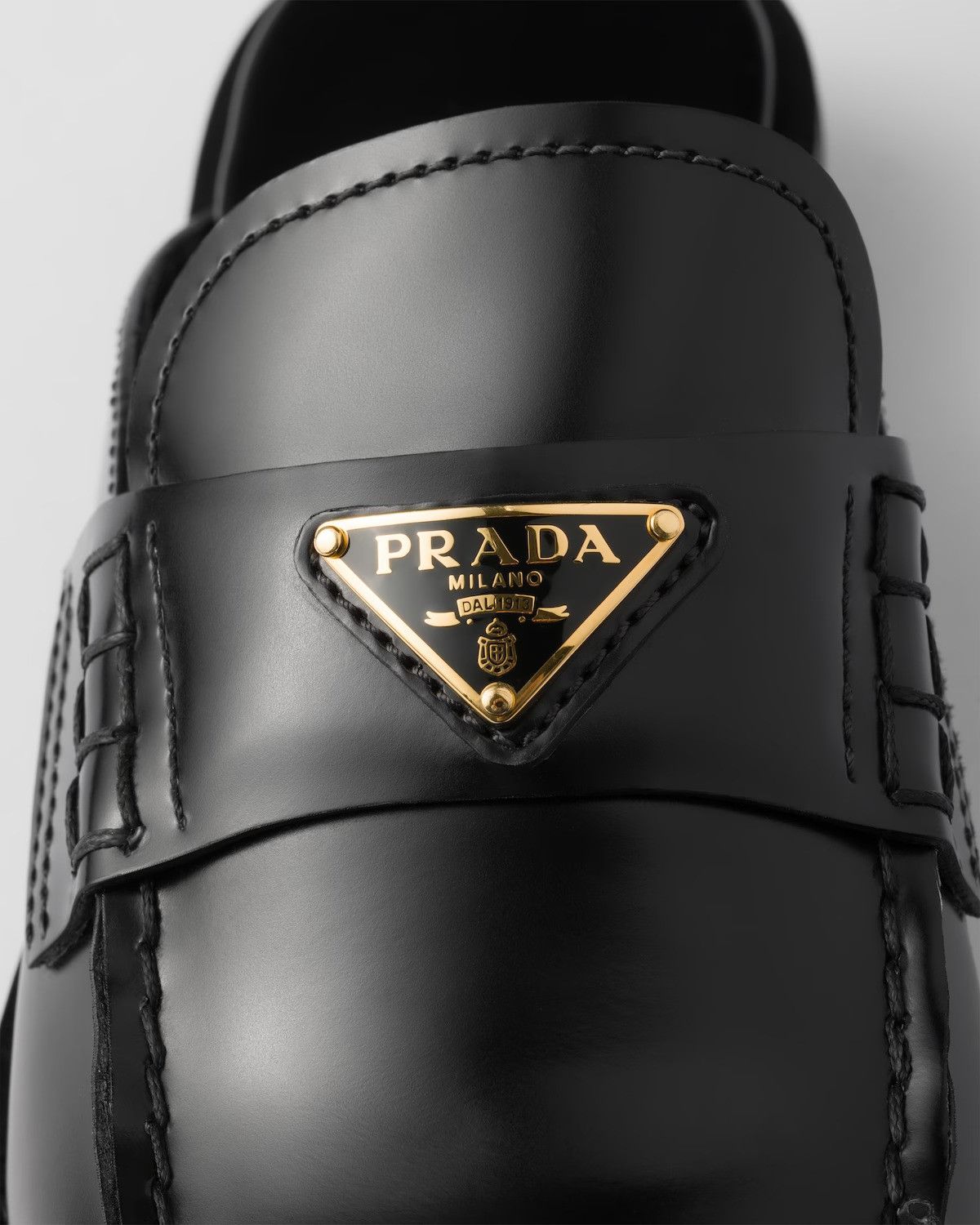Prada o1B3y1r0526 Brushed Leather Mules in Black Size US 6 / IT 36 - 5 Thumbnail