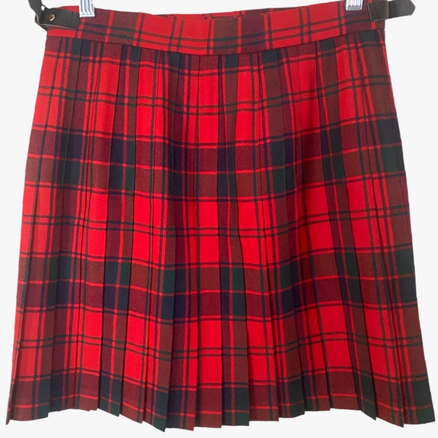 Vintage VINTAGE James Pringle Weavers Skirt Red Wool Pleated Plaid Mini Womens 12 City Preppy Retro Buckle Closure Size 34" / US 12 / IT 48 - 4 Thumbnail