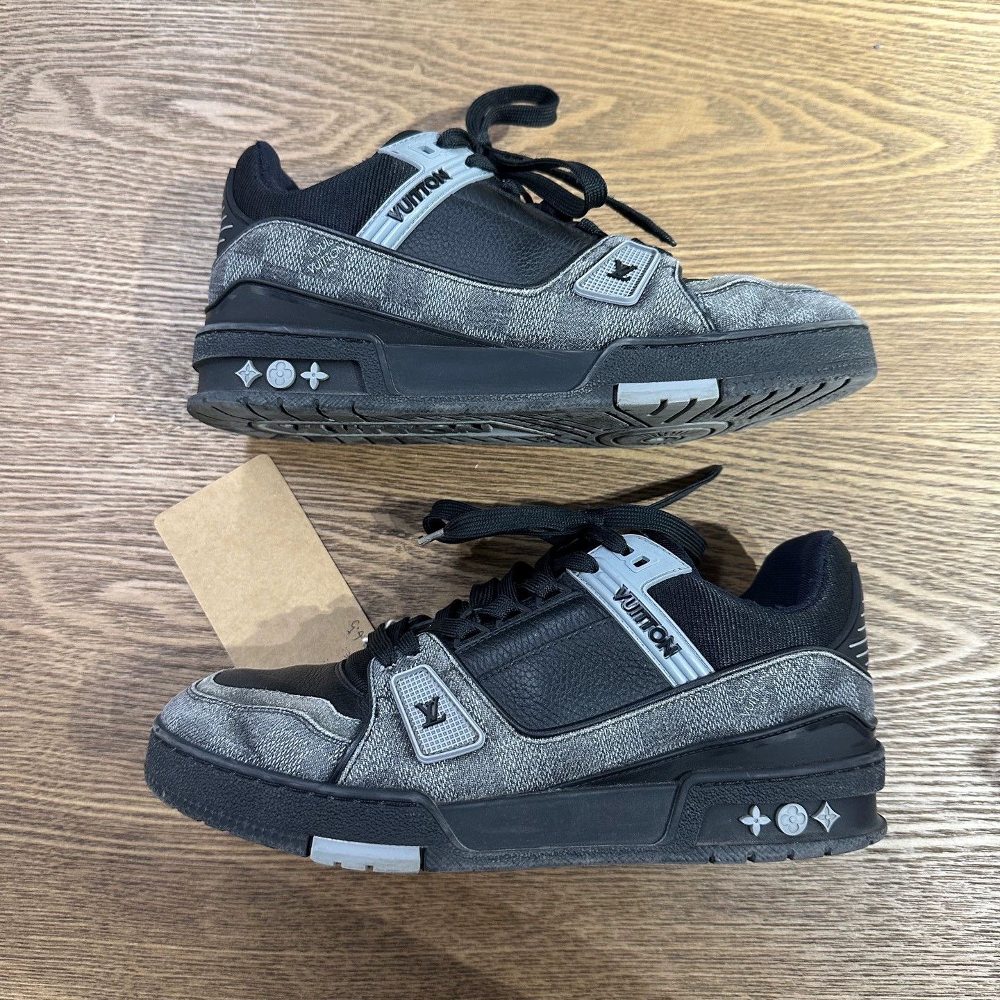 Louis Vuitton Louis Vuitton Damier Trainer 6.5 Size US 6.5 / IT 36.5 - 3 Thumbnail