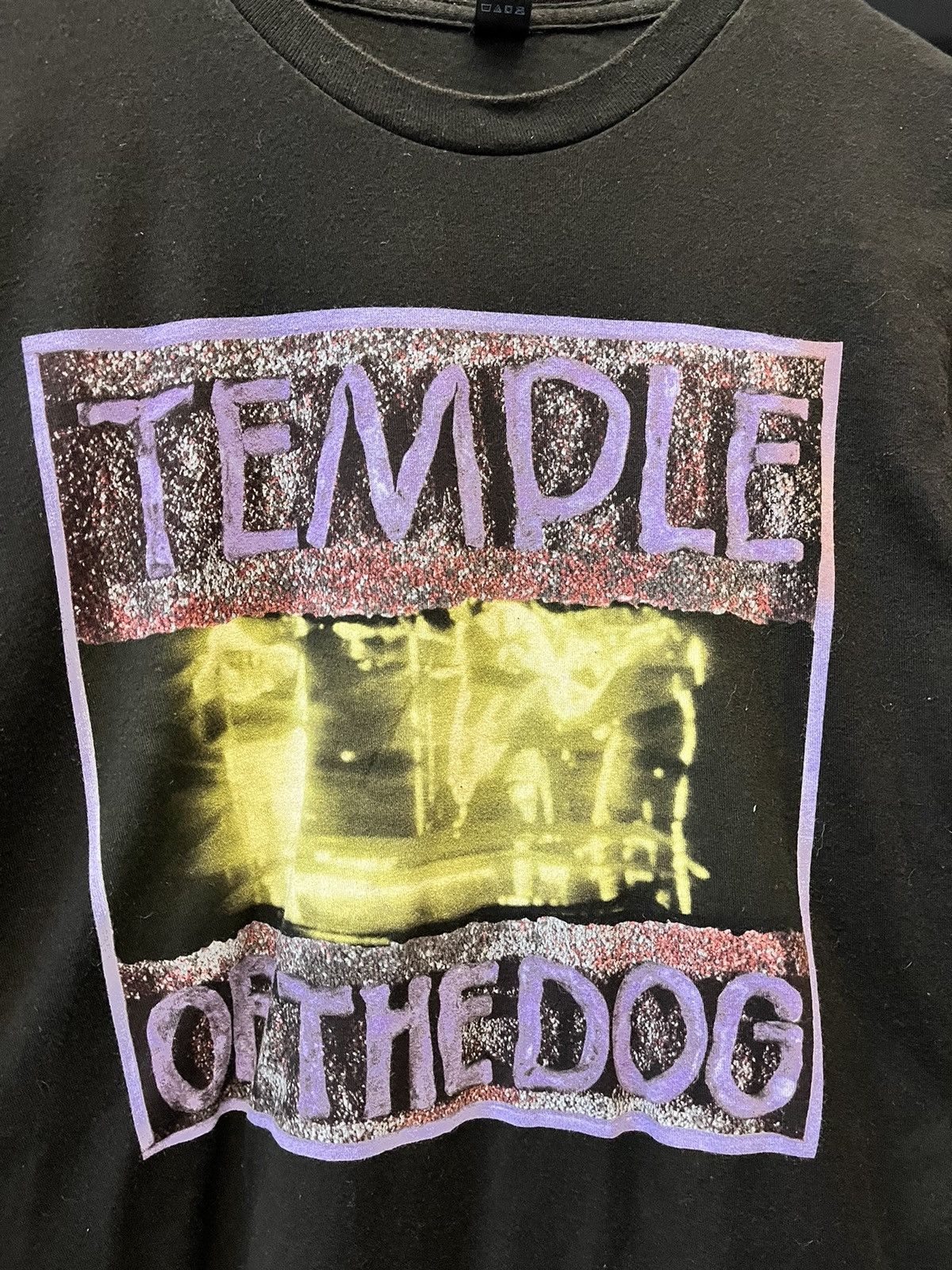 Band Tees Vintage 90’s Temple Of The Dog T-shirt Size US M / EU 48-50 / 2 - 2 Thumbnail