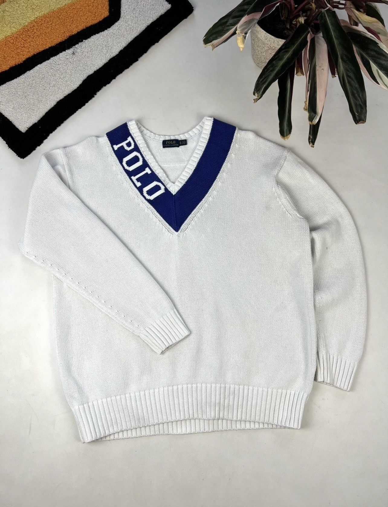 Vintage Knit V-Neck