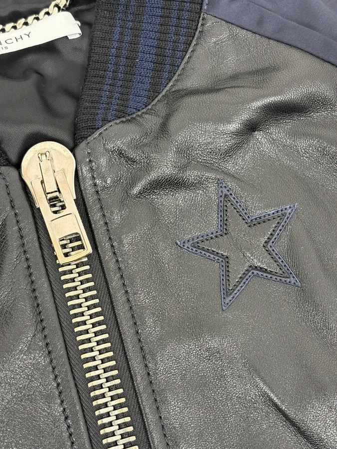 Givenchy SS2017 Givenchy Navy Star Black Leather Bomber Jacket by Riccardo Tisci Size US S / EU 44-46 / 1 - 9 Thumbnail