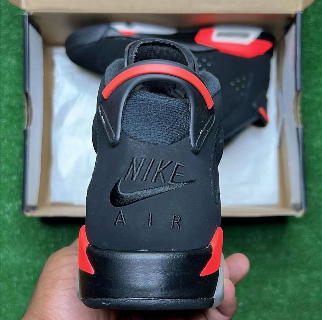 Jordan Brand × Nike Air Jordan 6 Retro 2019 ‘Infreared’ Size US 5 / EU 37 - 5 Thumbnail