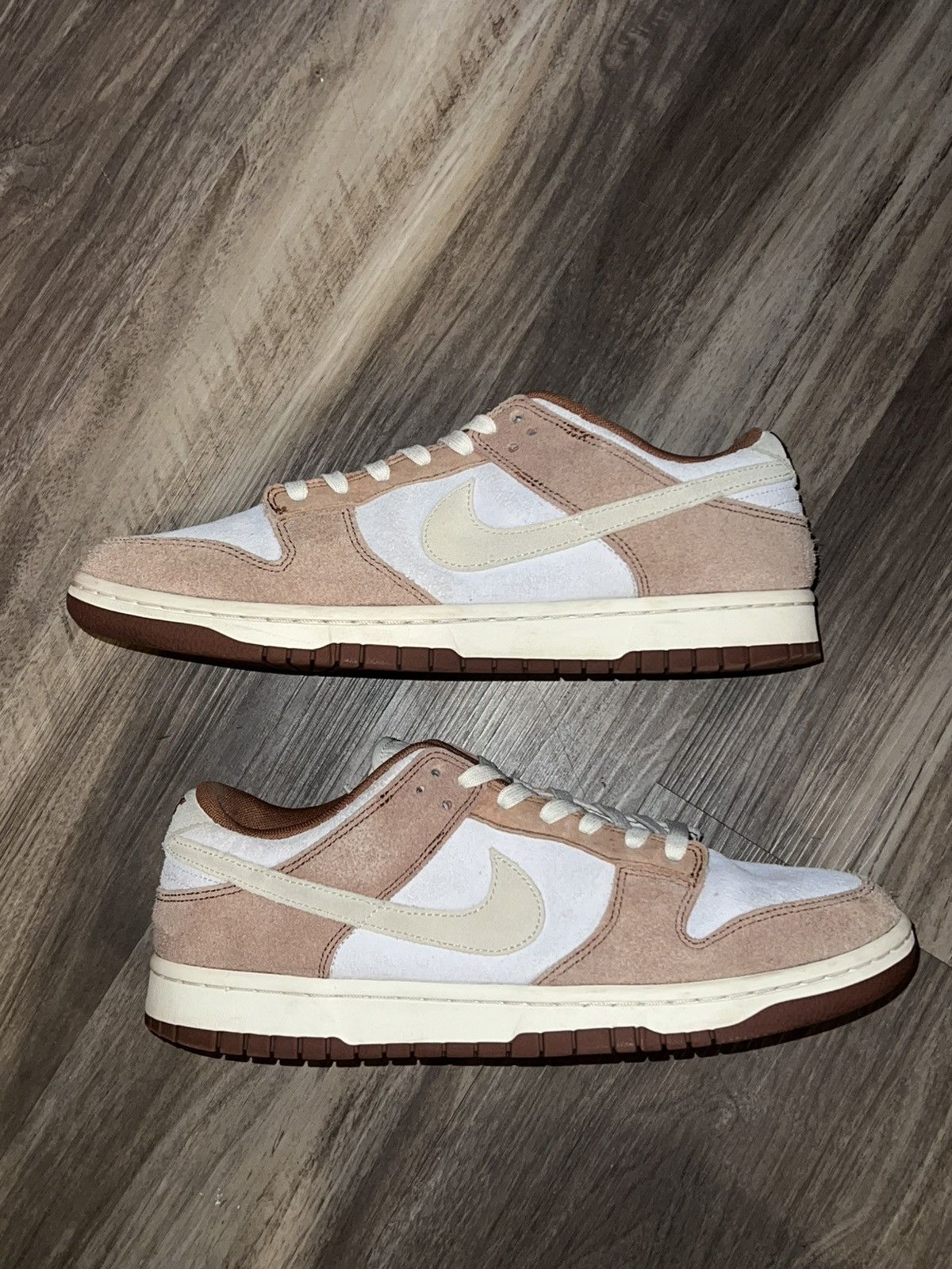 Nike Nike Dunk Low Premium Medium Curry Size 10 Size US 10 / EU 43 - 1 Thumbnail