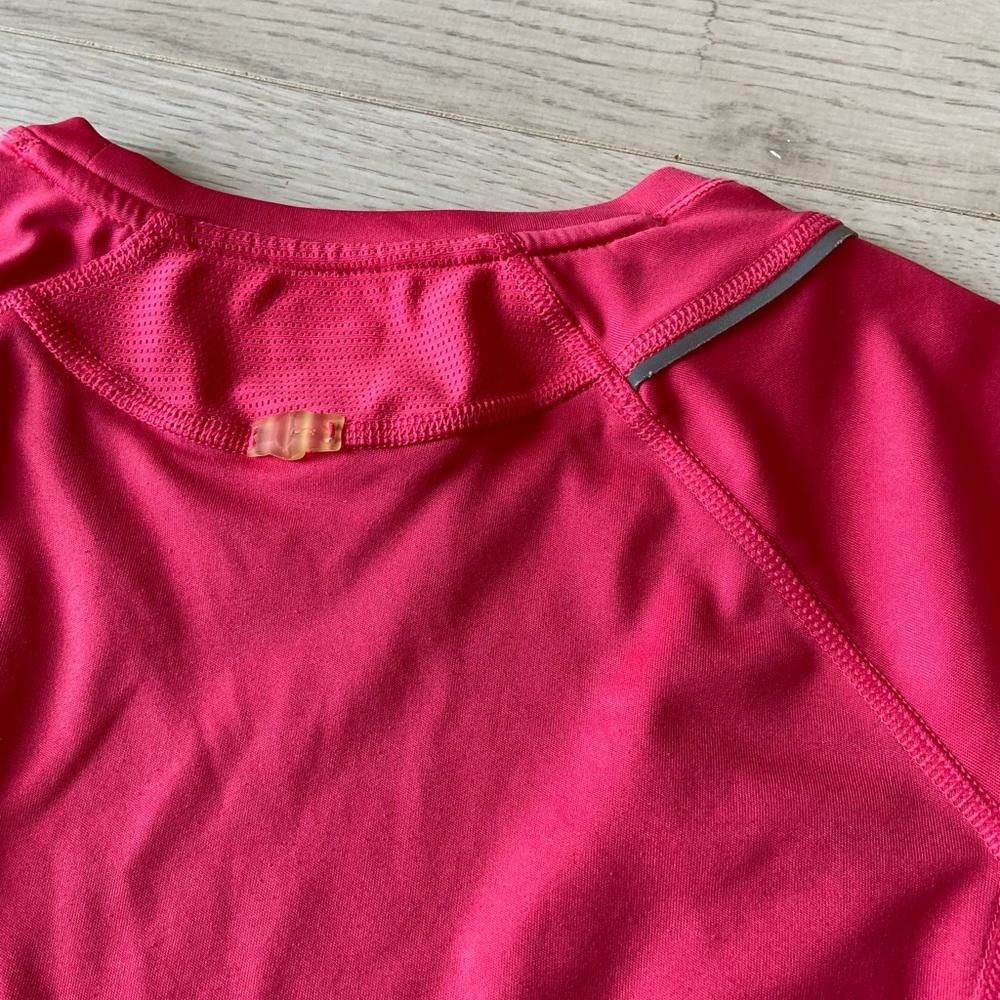 Nike Nike Pink Short Sleeve Athletic Shirt Size M / US 6-8 / IT 42-44 - 5 Thumbnail