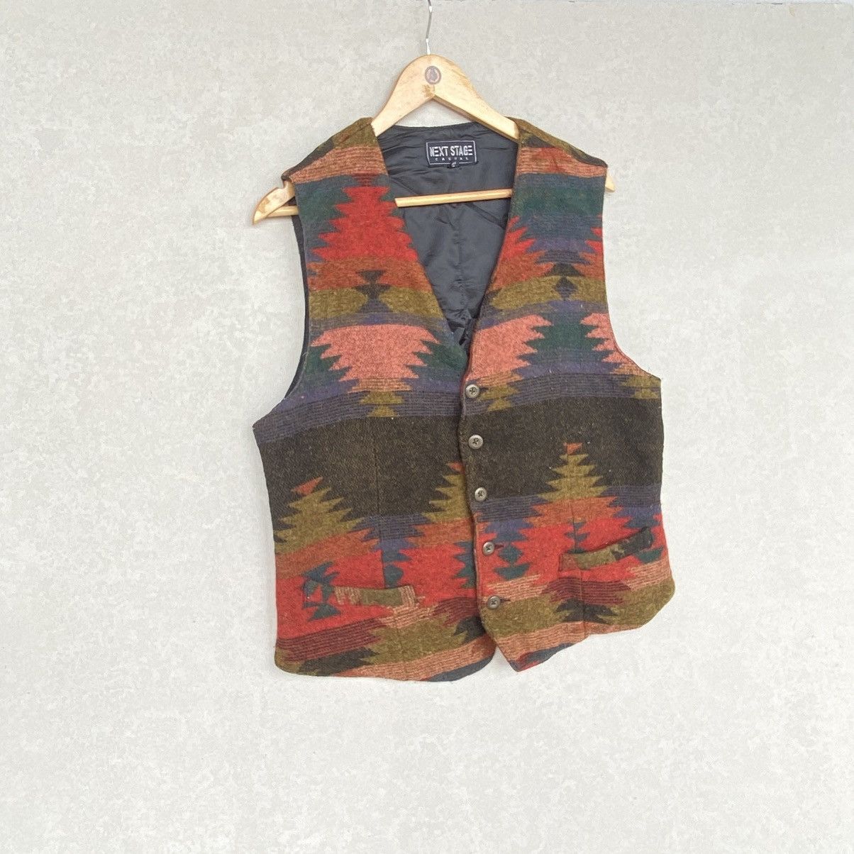 Other Vintage Southwestern Aztec Vest With Button Closure Rainbow Size US L / EU 52-54 / 3 - 3 Thumbnail