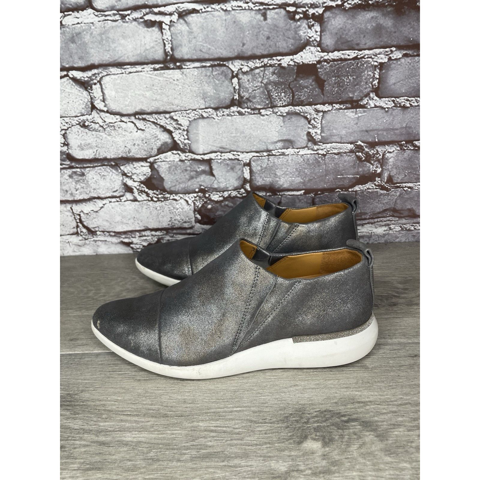 Johnston & Murphy Johnston & Murphy Tru Foam Dakota Silver Leather Sneakers Sh Size US 8 / IT 38 - 11 Thumbnail