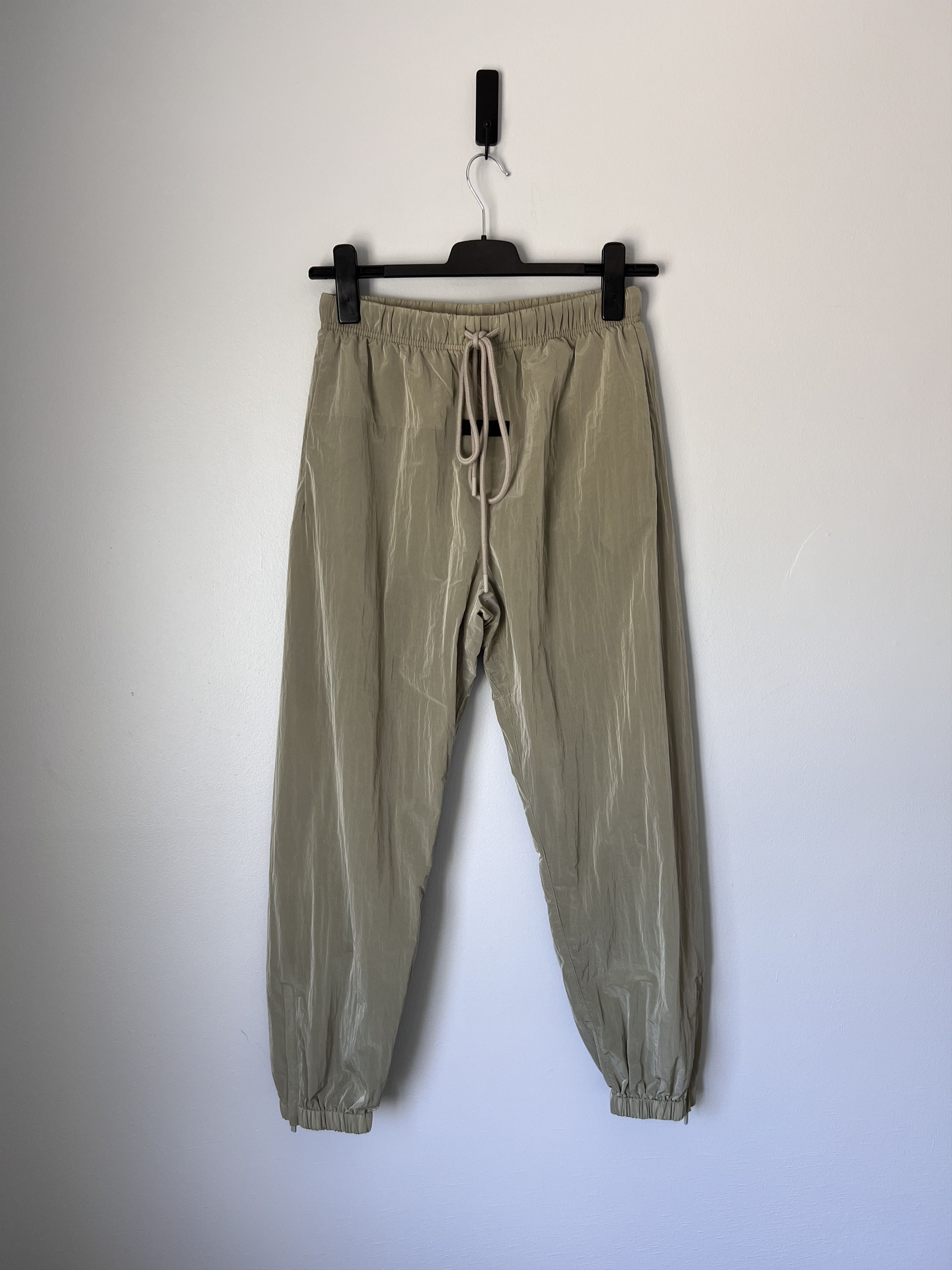 Essentials × Fear of God Fear of God Essentials Nylon Crinkle Track Pants Size US 30 / EU 46 - 1 Thumbnail
