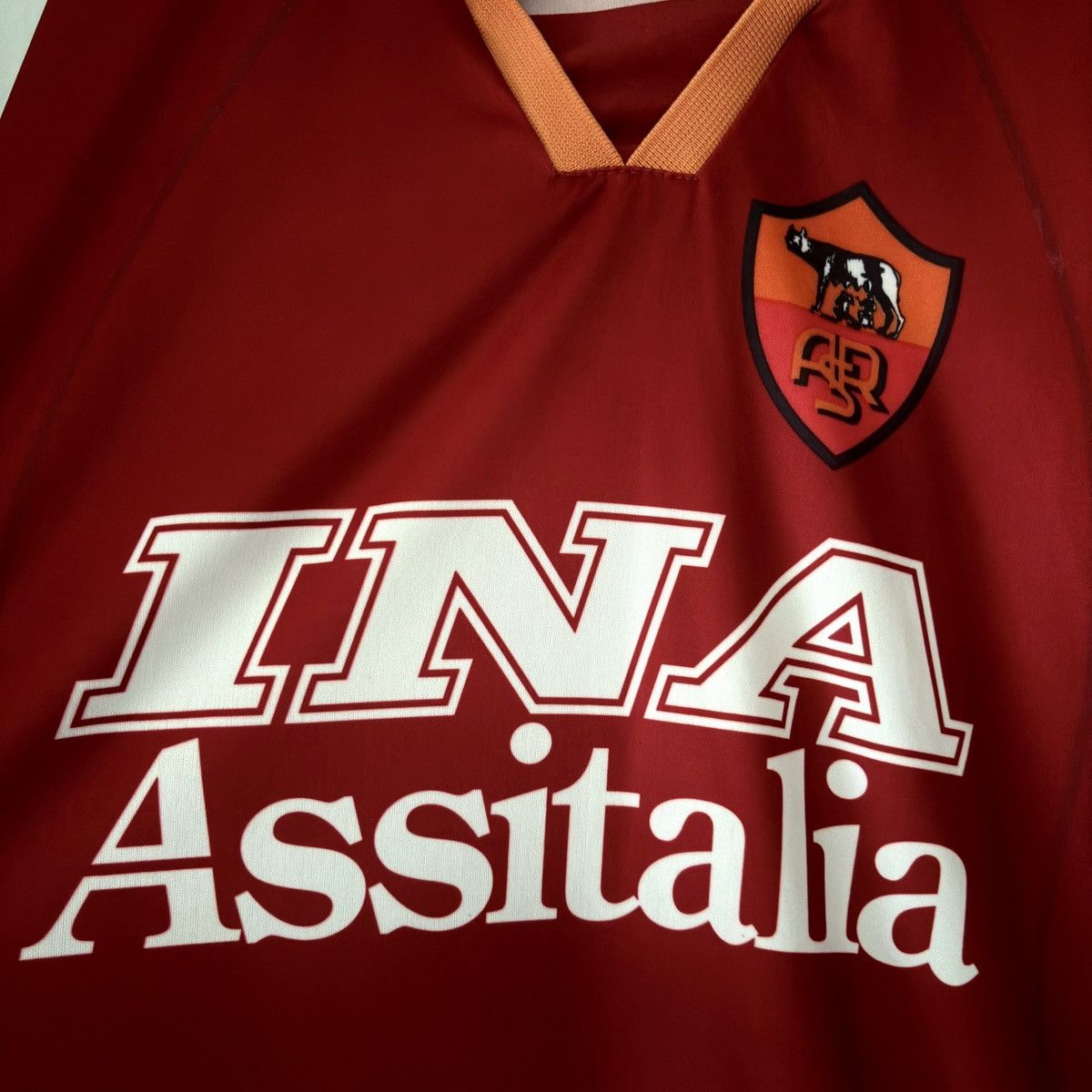 Vintage 1999 2001 AS Roma Batistuta Italy Vintage Home Soccer Jersey Size US L / EU 52-54 / 3 - 6 Thumbnail