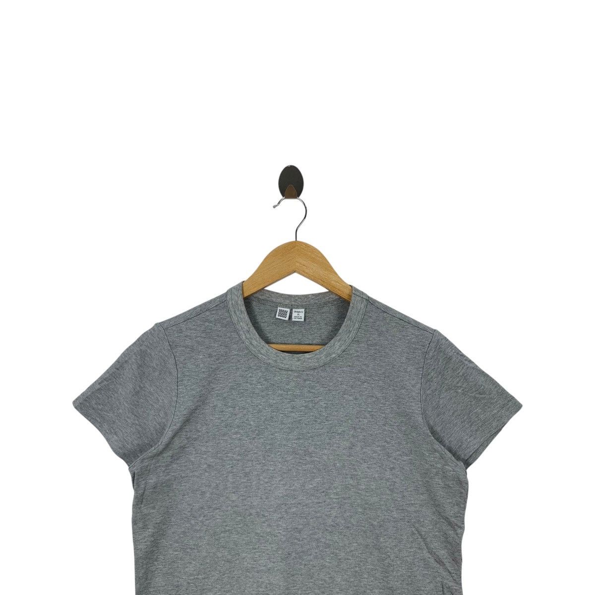 Lemaire × Uniqlo LEMAIRE x UNIQLO UUU Collection Plain Gray Tee Shirt Size XL / US 12-14 / IT 48-50 - 2 Thumbnail