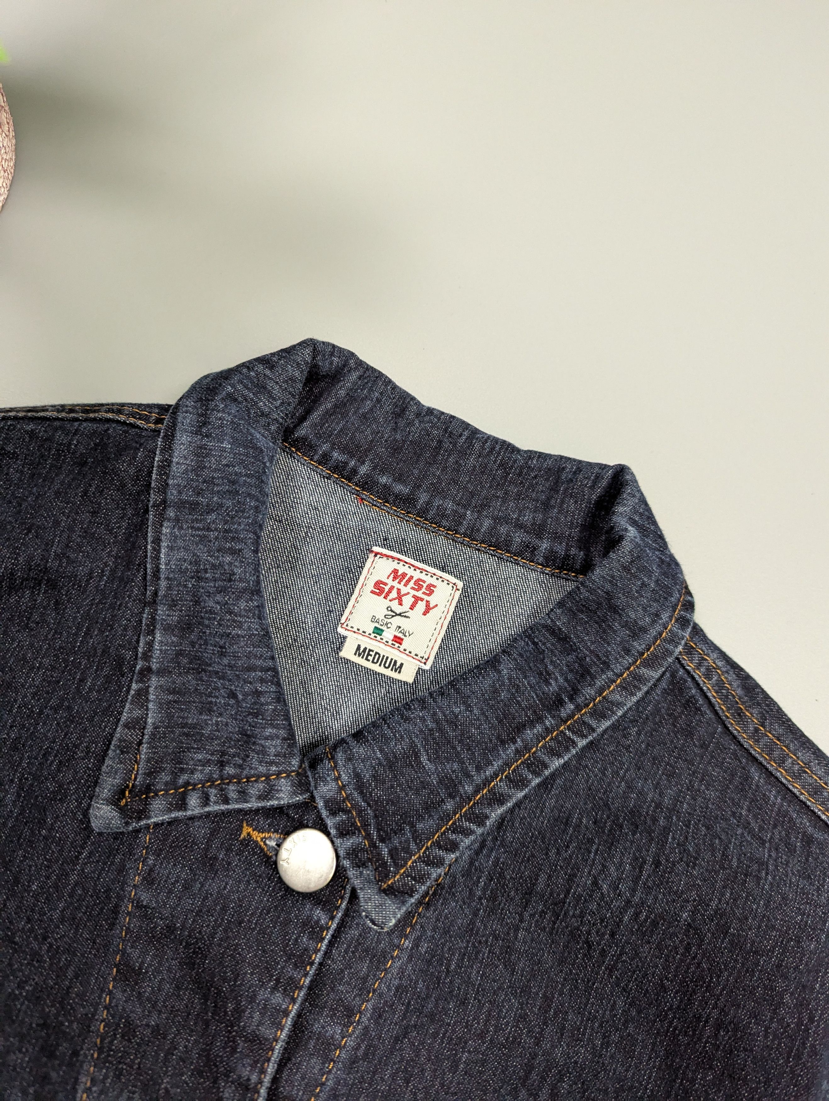 Miss Sixty VTG Y2K Miss Sixty Distressed Denim Jacket M Size M / US 6-8 / IT 42-44 - 5 Thumbnail