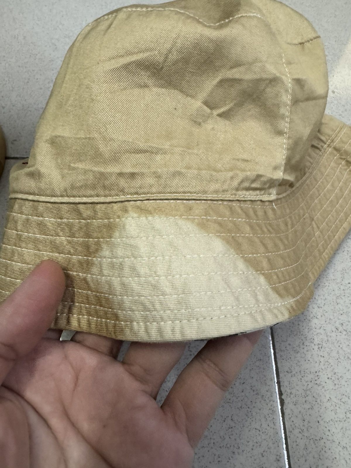 Burberry BURBERRY LONDON BEIGE BUCKET HAT REVERSIBLE SIZE 56cm Size ONE SIZE - 5 Thumbnail