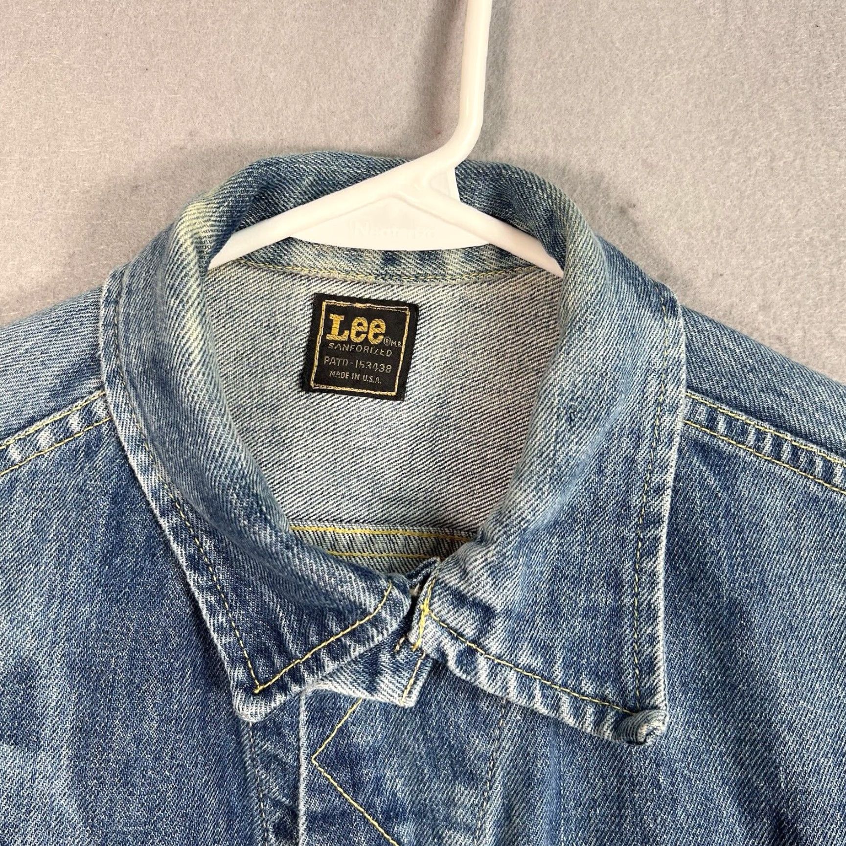 Lee VINTAGE Lee Denim Trucker Jacket Adult Small Blue Wash USA Men’s 70s Fashion Size US S / EU 44-46 / 1 - 4 Thumbnail