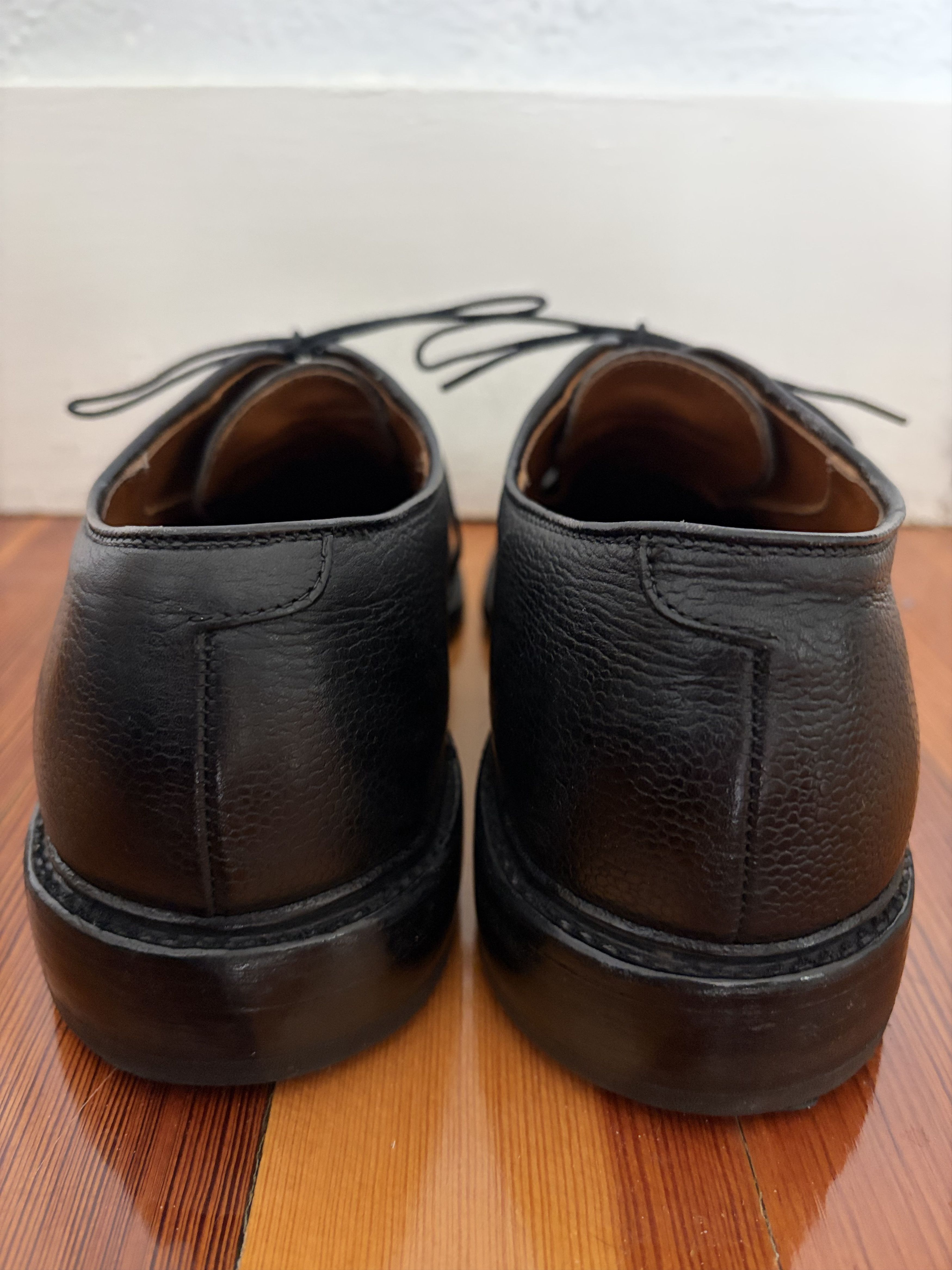 Allen Edmonds Leeds blucher in grained leather Size US 10.5 / EU 43-44 - 2 Thumbnail