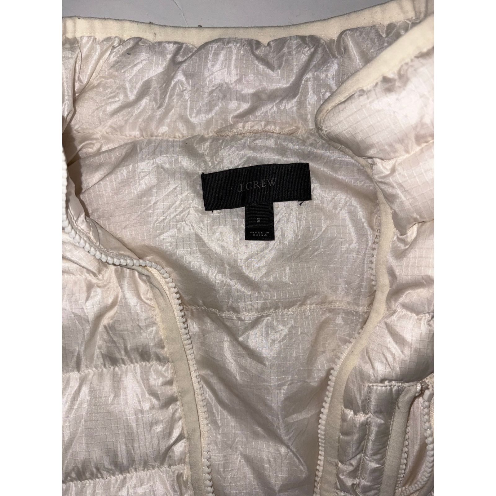 J.Crew J crew womens puffer jacket white size small zip up Size S / US 4 / IT 40 - 2 Thumbnail