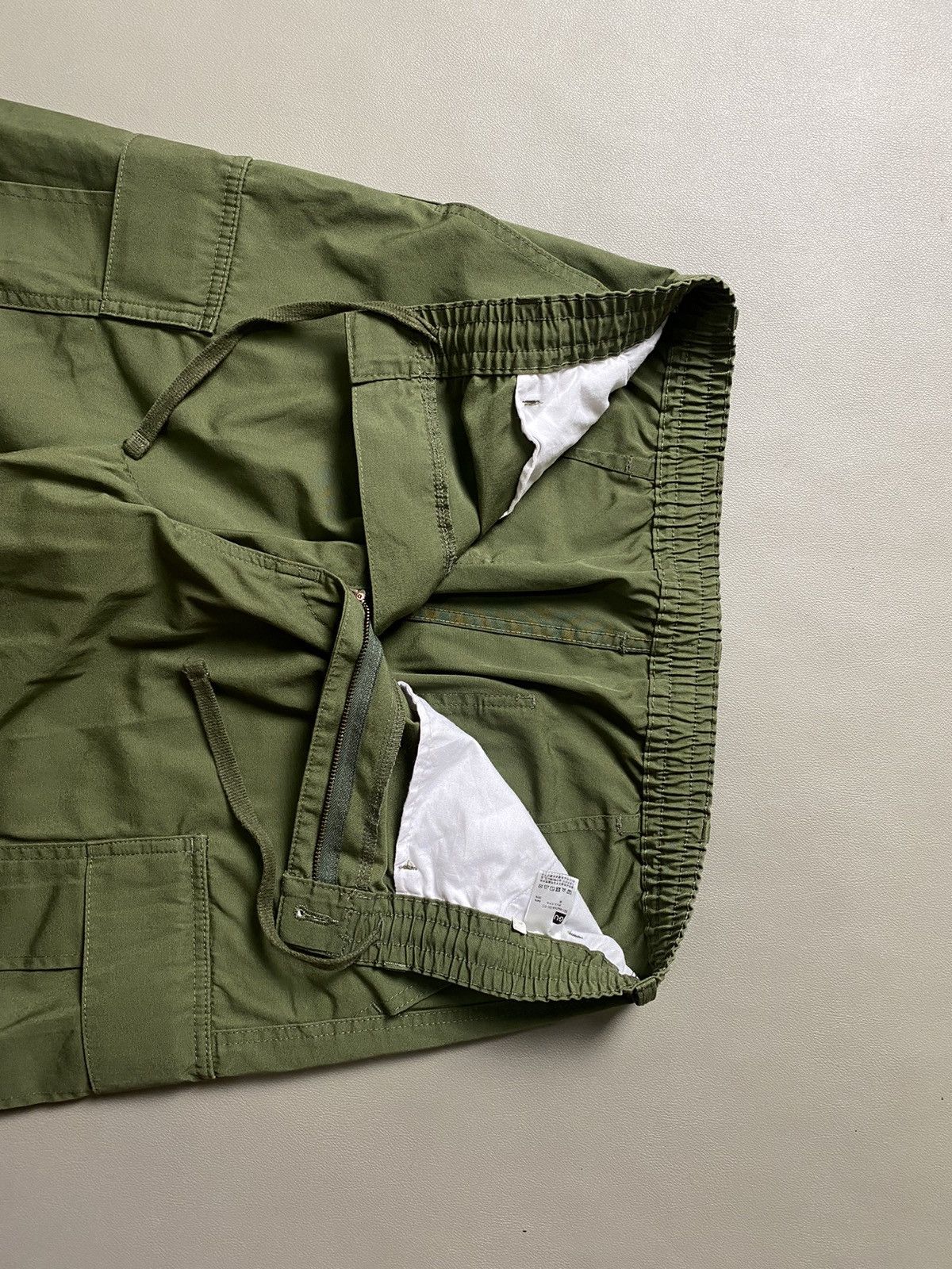 GU × Japanese Brand × Yohji Yamamoto Gu Super Wide Yohji Yamamoto Style Cargo Pants Size US 34 / EU 50 - 4 Thumbnail