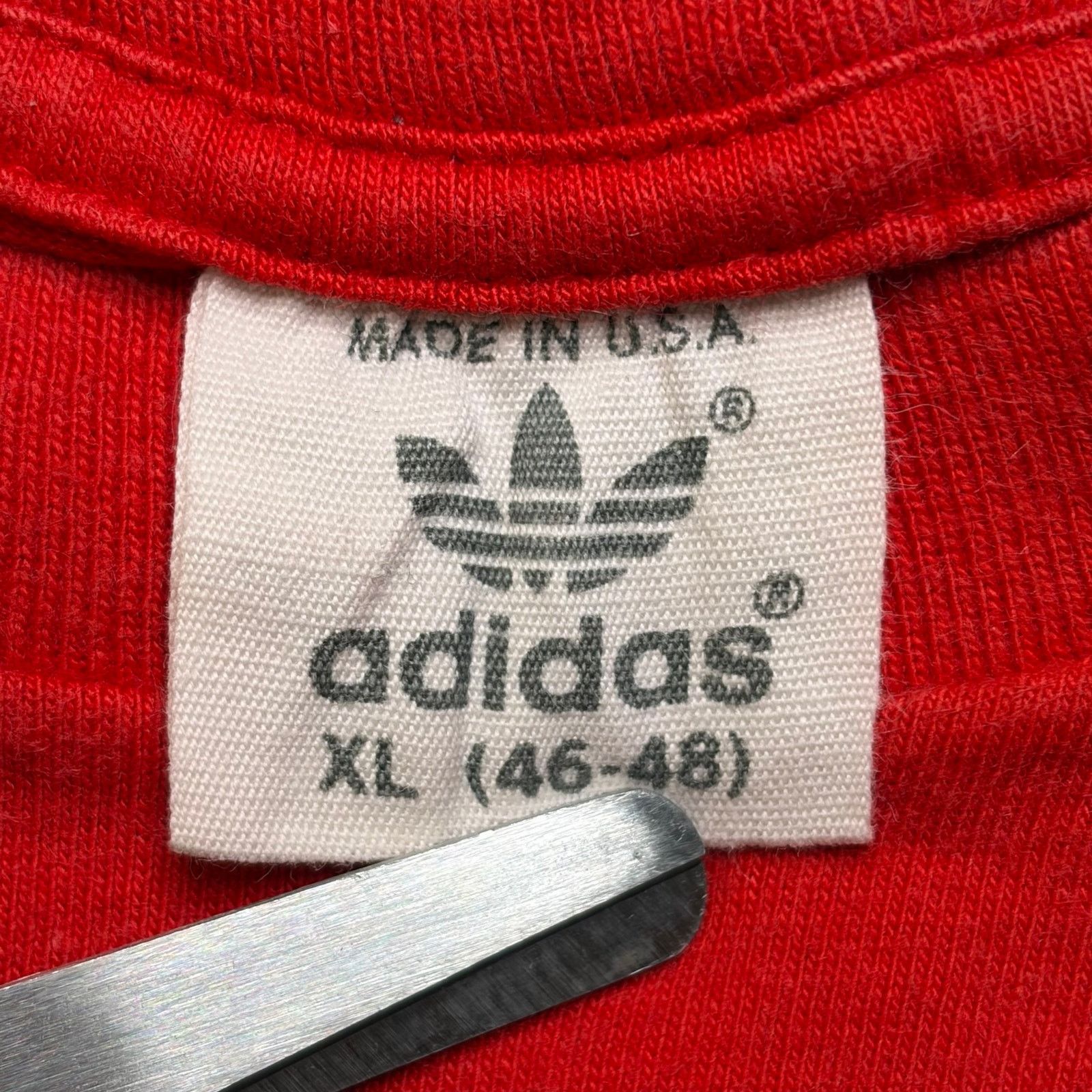 Adidas Vintage Adidas Soccer Ball Graphic T Shirt Men’s XL Red 90s Size US XL / EU 56 / 4 - 3 Thumbnail