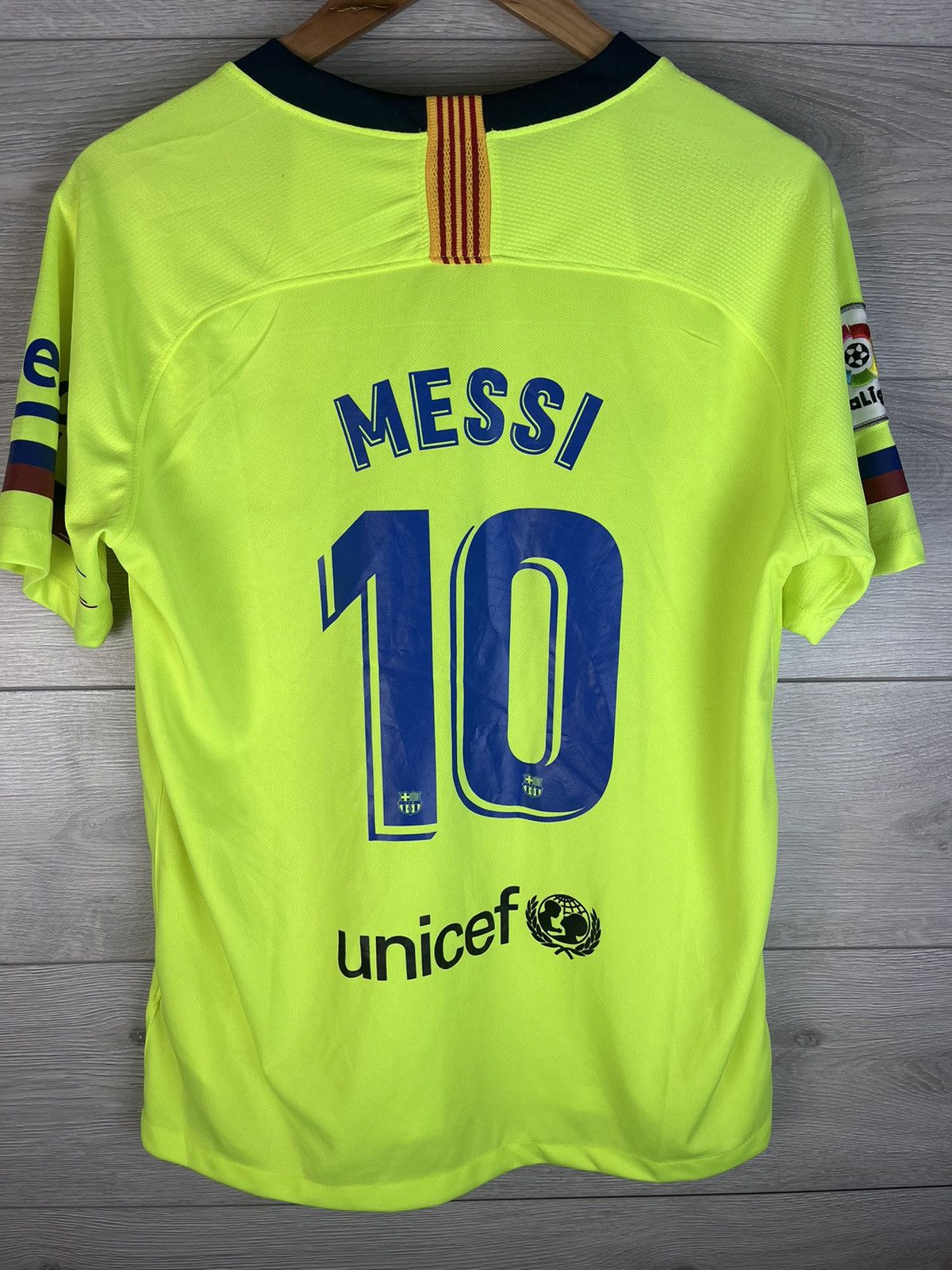 Nike Men’s soccer jersey Nike Fc Barcelona #10 Messi Laliga Size US S / EU 44-46 / 1 - 17 Thumbnail