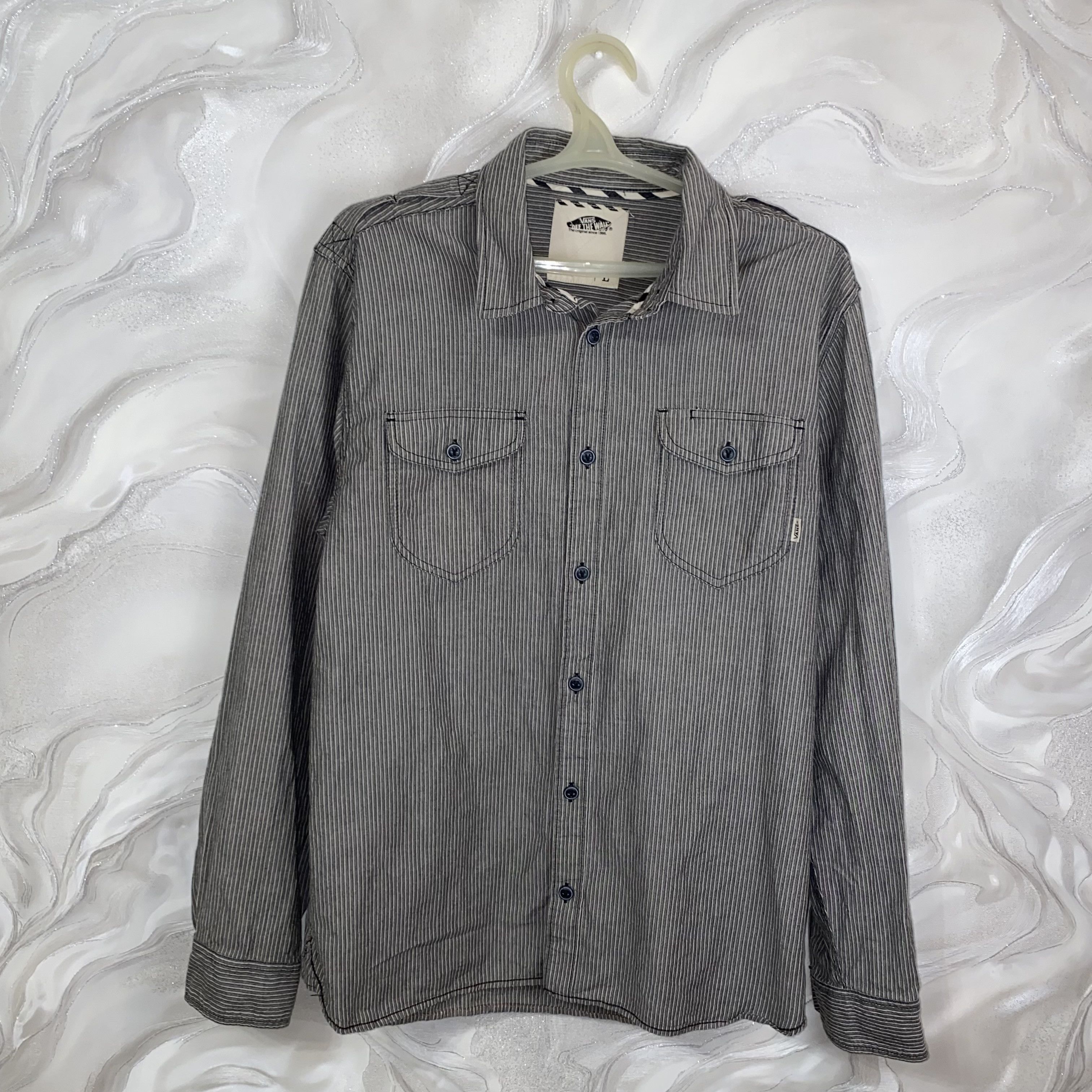 Vans Vintage Vans Skateboards Shirt Size L Size US L / EU 52-54 / 3 - 1 Thumbnail