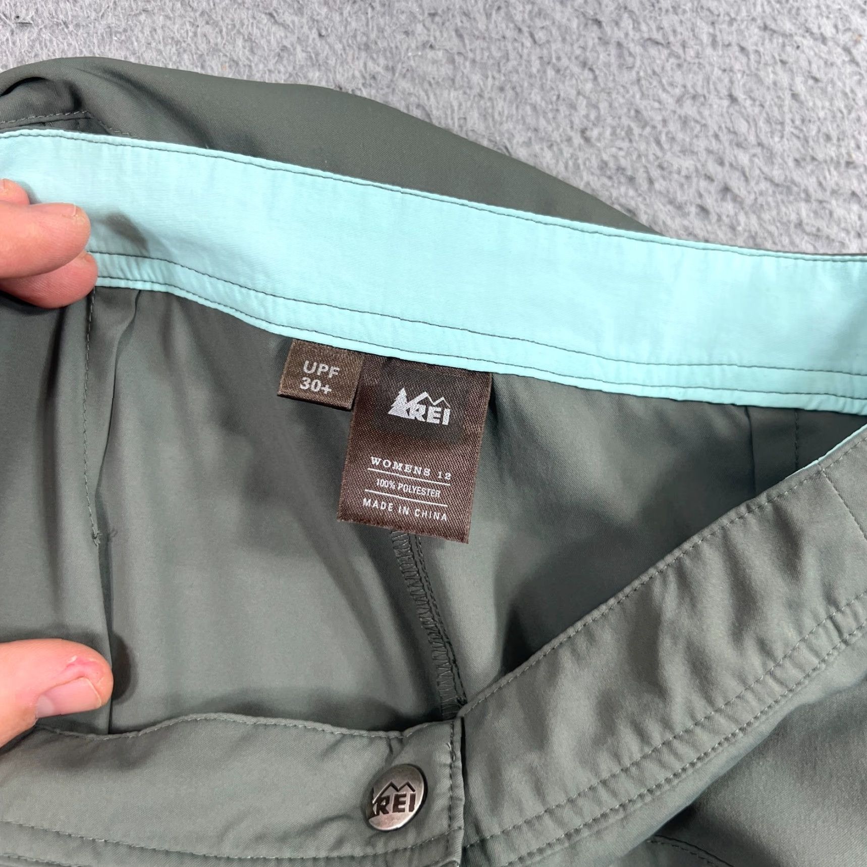 Vintage REI Womens Skirt A-Line Above Knee Zip Pocket Stretch Green 12 Skirt Sz 12 Regular UPF 30+ Polyester"} Size 34" / US 12 / IT 48 - 3 Thumbnail
