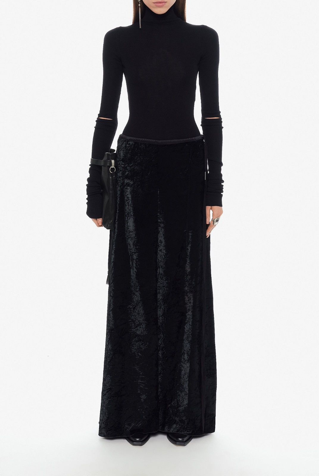 Ann Demeulemeester Last Size Ann Demeulemeester Black Long Velvet Skirt Size 26" / US 2 / IT 38 - 1 Thumbnail