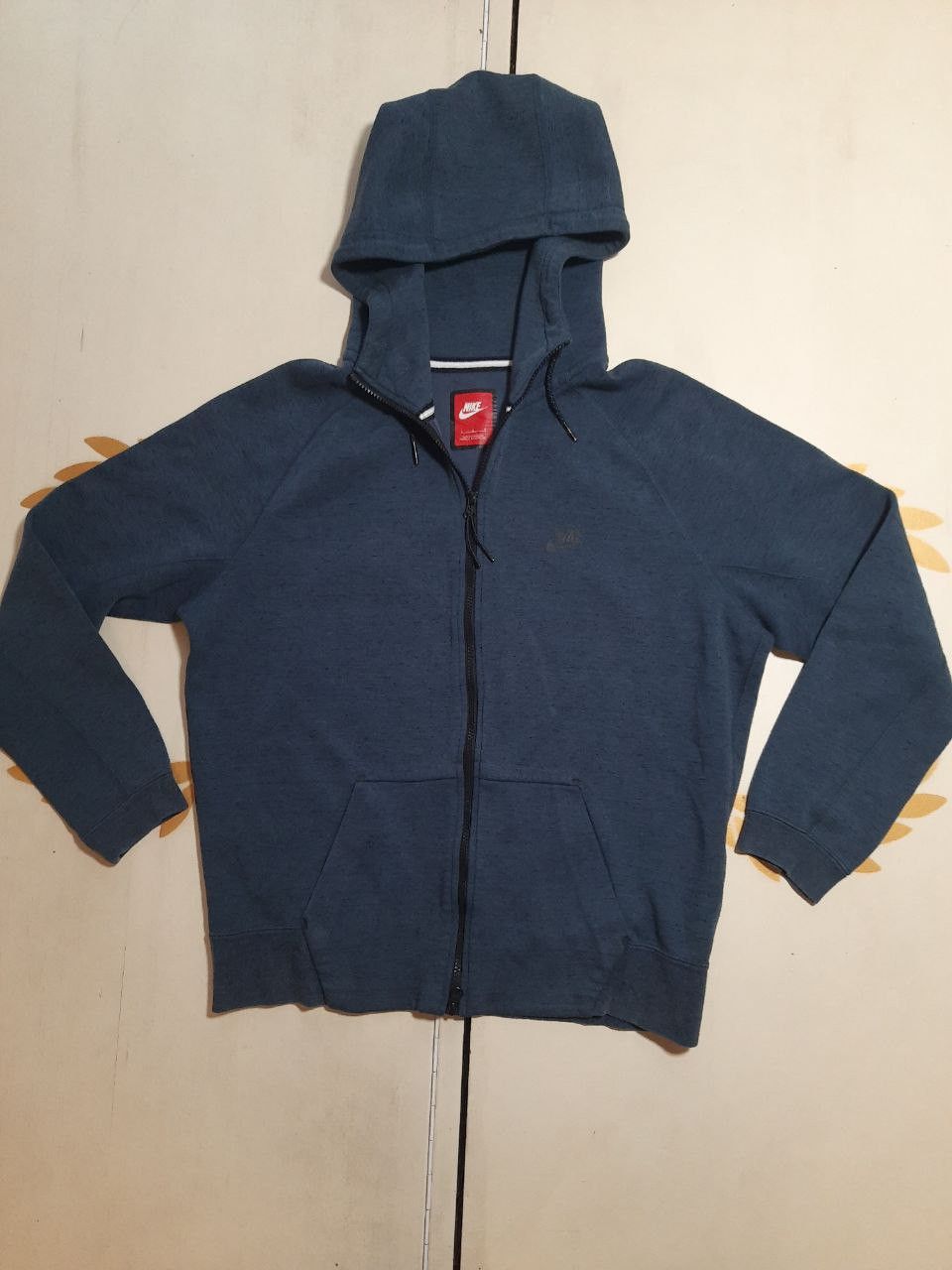 Nike tech fleece hoodie sizing hot sale