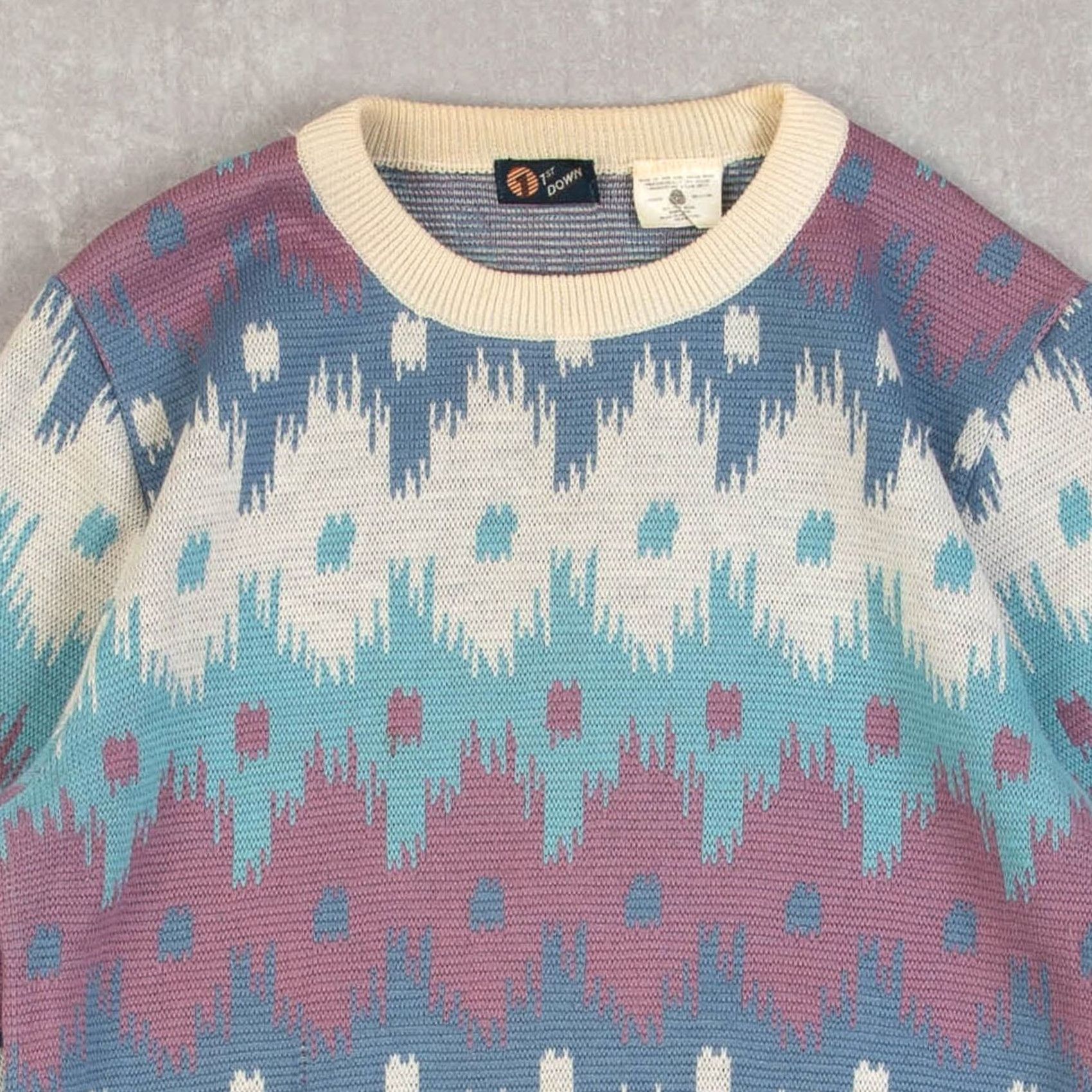 Vintage VINTAGE 70s Patterned Knitted Jumper Wool Women's Purple Aztec Size Medium Size M / US 6-8 / IT 42-44 - 3 Thumbnail
