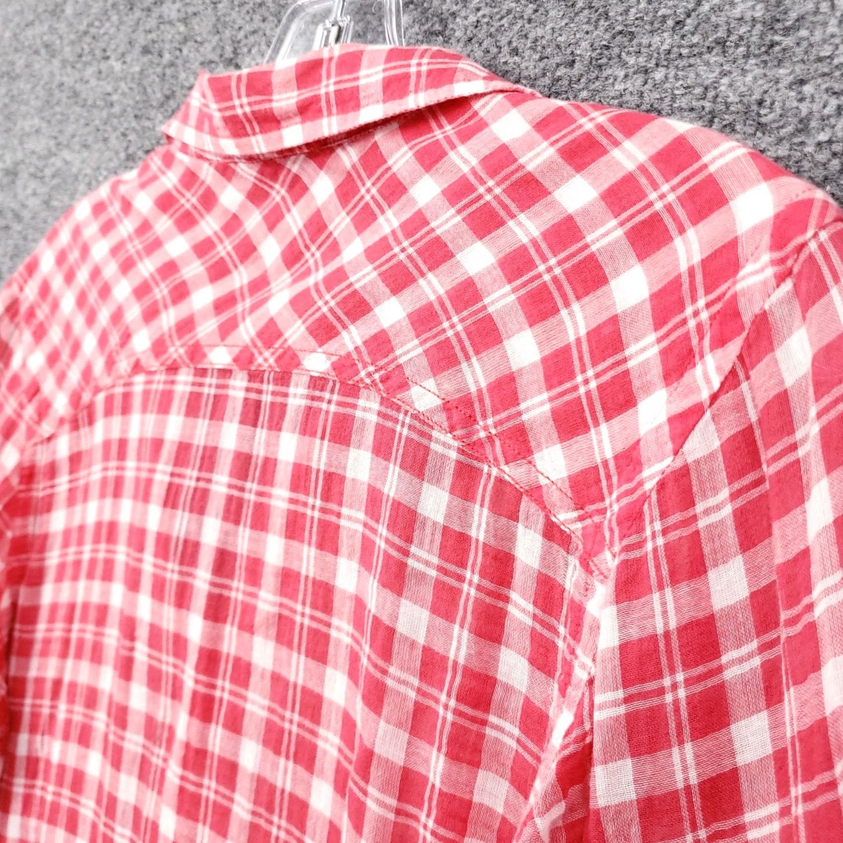 Forever 21 FOREVER 21 Button-Up Shirt Womens 4 Red Plaid Long Sleeves Cotton Casual Size S / US 4 / IT 40 - 6 Thumbnail