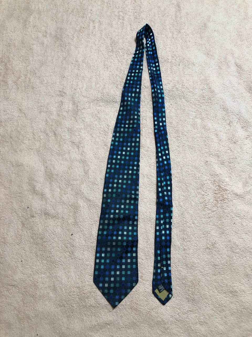 Yves Saint Laurent YSL Yves Saint Laurent Tie Navy Vintage Necktie Silk Size ONE SIZE - 7 Thumbnail