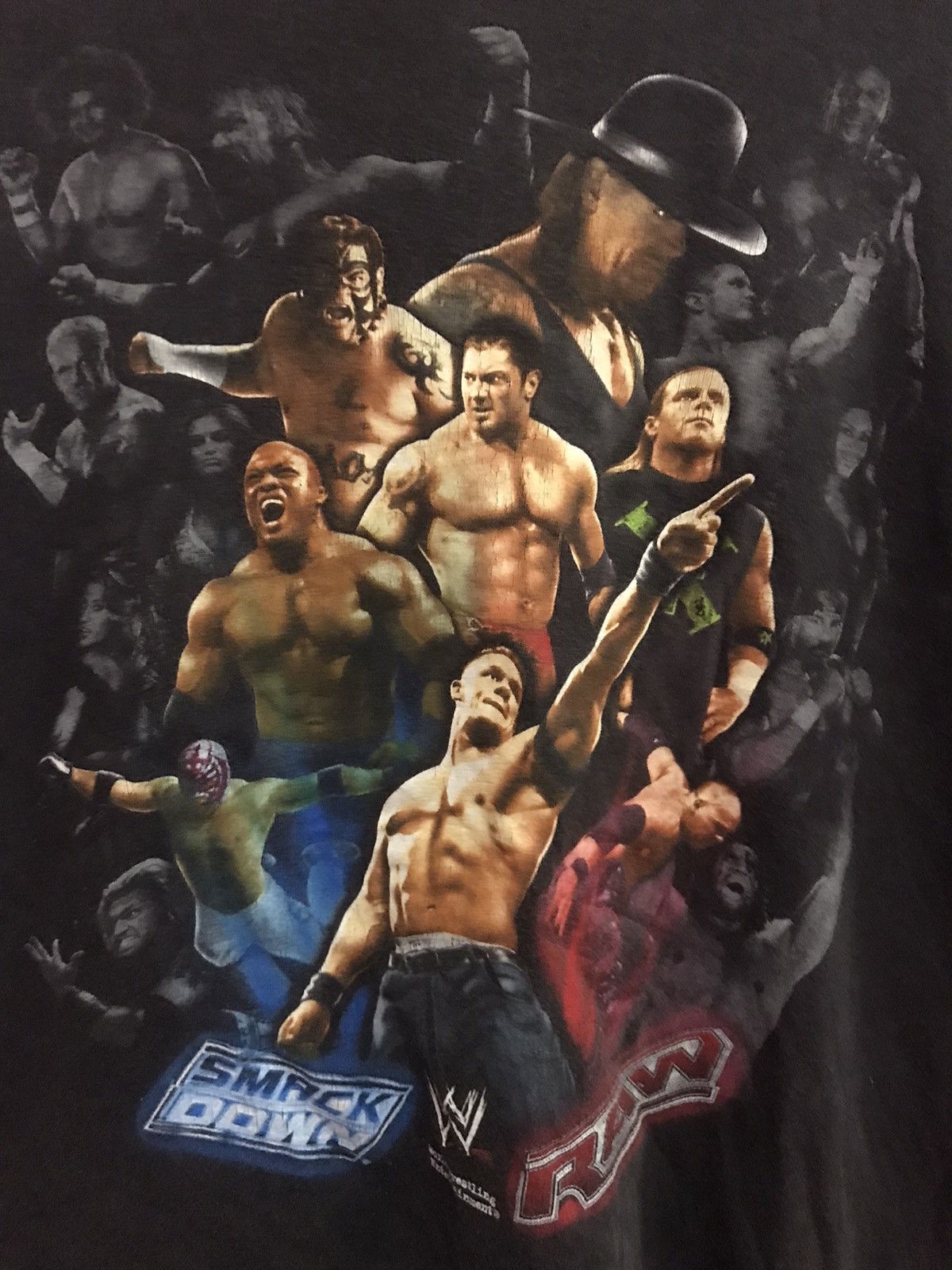 WWE Smackdown Vs Raw T-Shirts Size US M / EU 48-50 / 2 - 3 Thumbnail