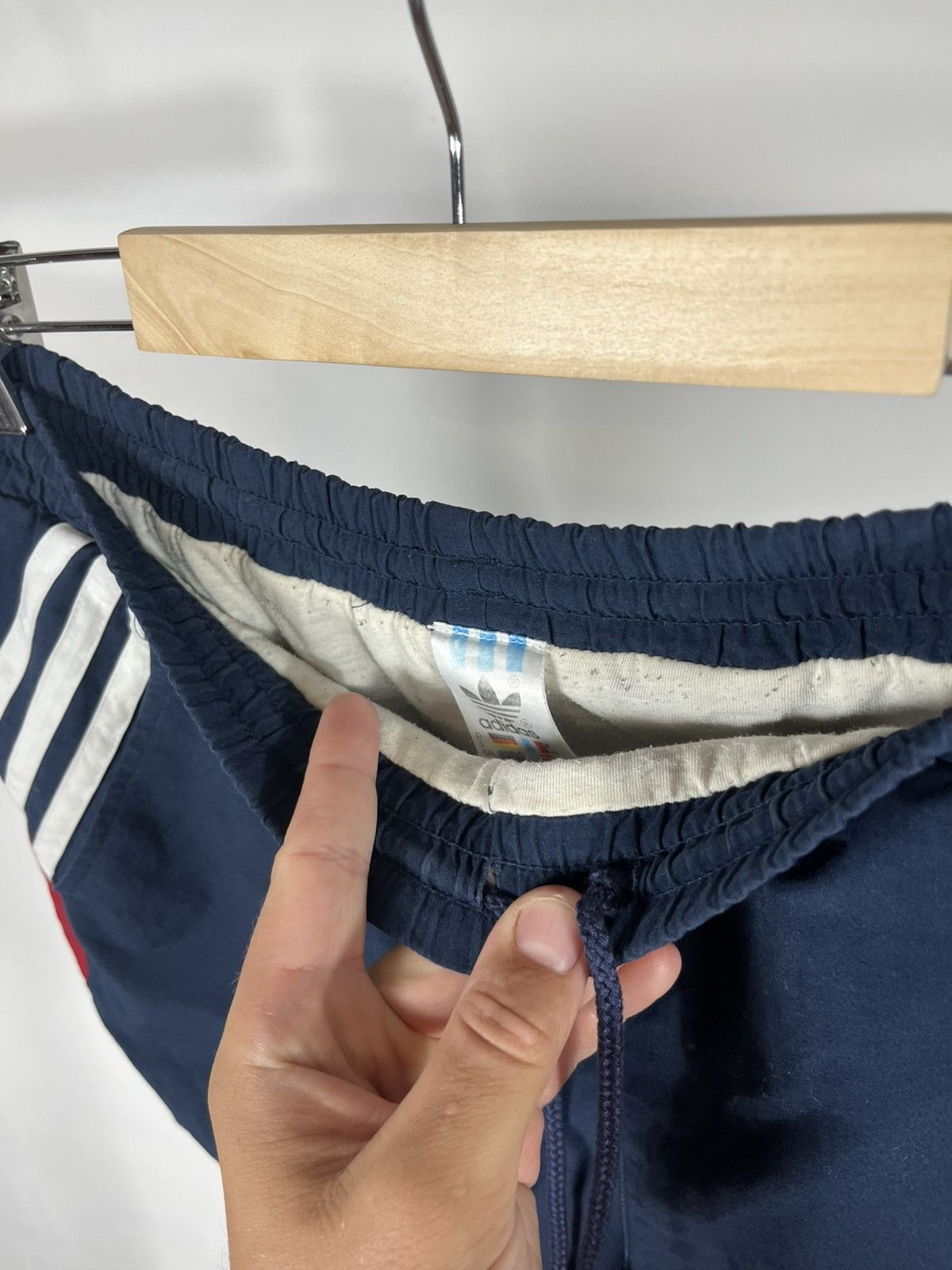 Adidas Vintage Adidas Swim Shorts Navy Red 3-Stripes Embroidered M Size US 32 / EU 48 - 5 Thumbnail