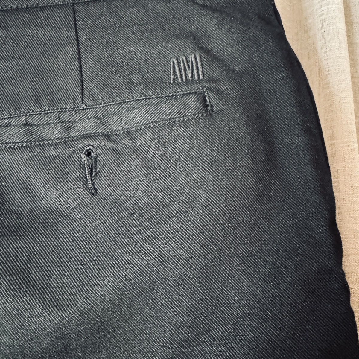 AMI AMI Black Carrot Fit Trousers Size US 34 / EU 50 - 4 Thumbnail