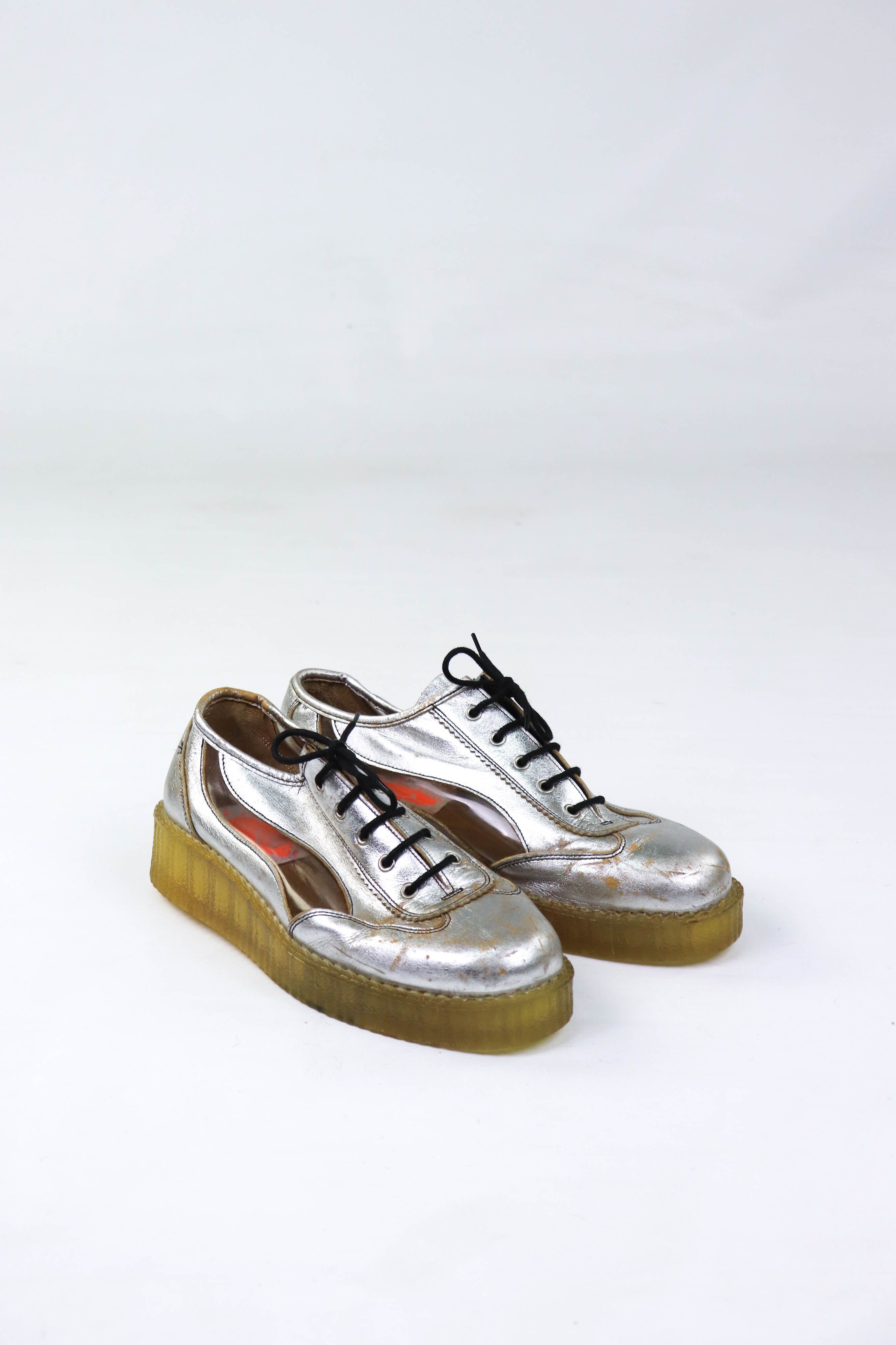 Other Red Or Dead Vintage Made in England Silver Leather Shoes Size US 9 / EU 42 - 1 Thumbnail