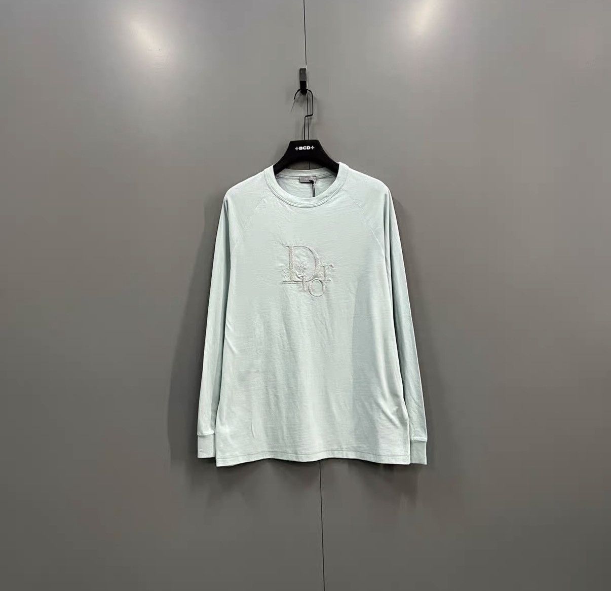 Dior Dior Embroidered Logo Crew Neck Long Sleeve J41 Size US S / EU 44-46 / 1 - 1 Thumbnail