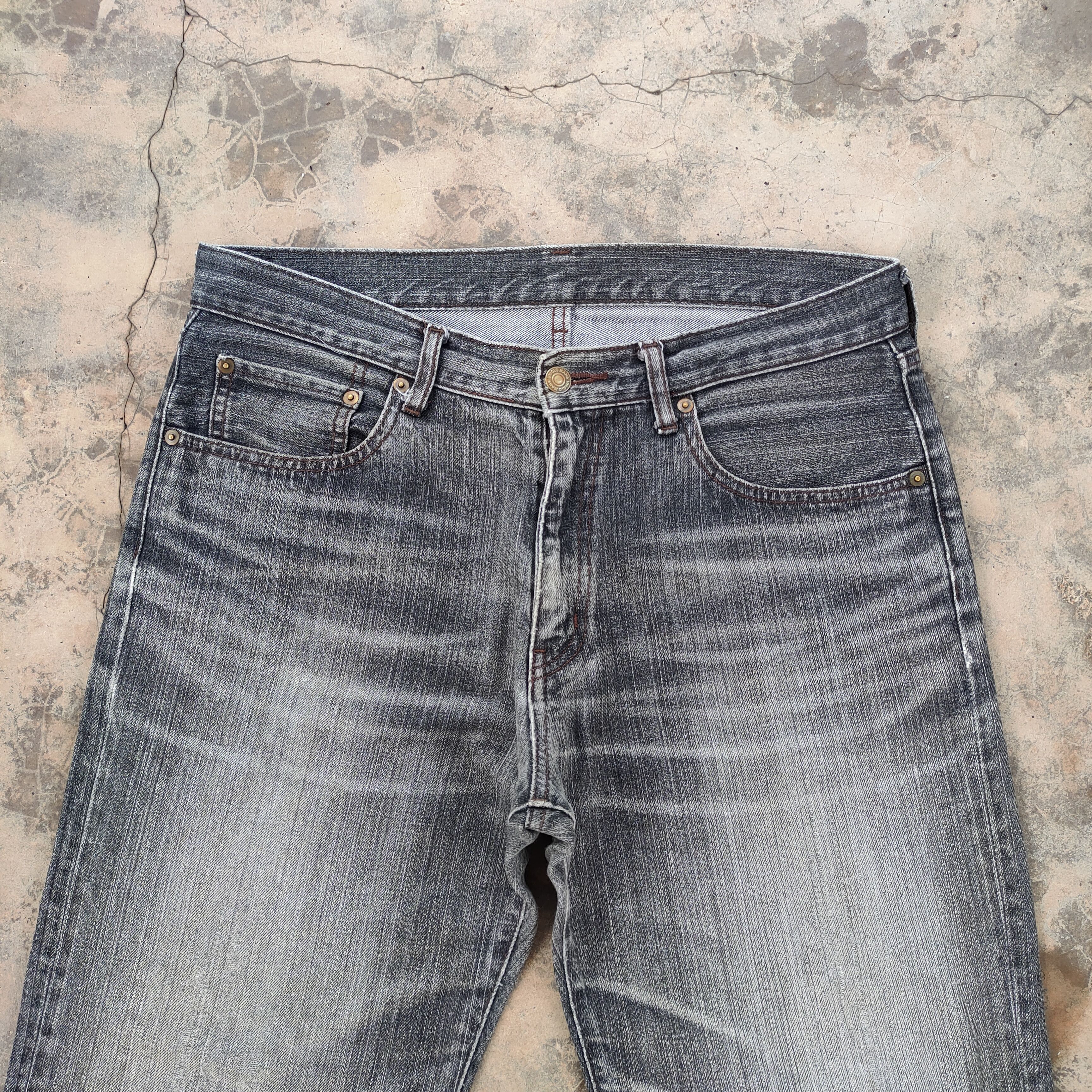 Japanese Brand Vintage japanese black ripped jeans denim pants Size US 34 / EU 50 - 3 Thumbnail