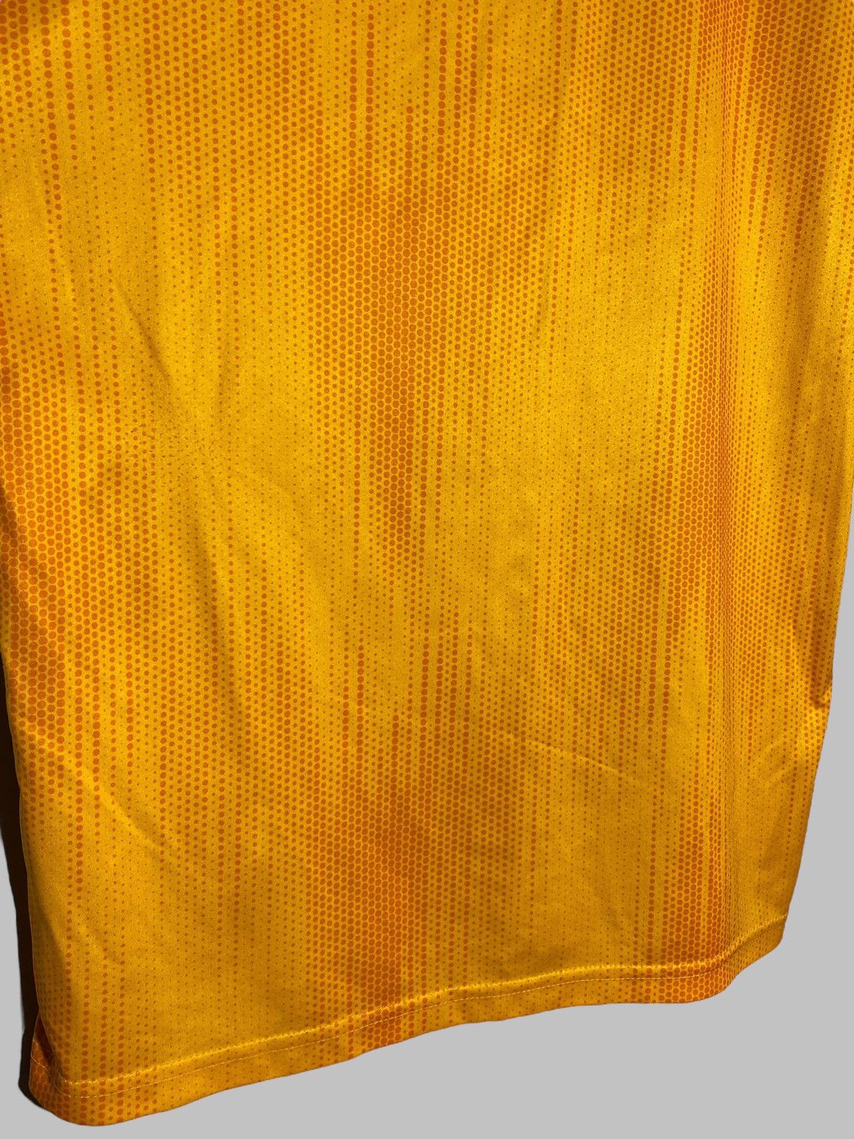 Adidas Adidas FC Wolves Wolverhampton 2019 Home Football Shirt Size US M / EU 48-50 / 2 - 16 Thumbnail