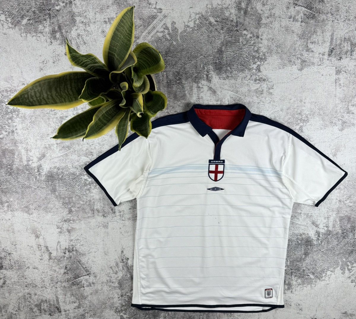 Umbro 00S England 2 in 1 2003/2004/2005 Football Jersey Shirt Tee Size US XL / EU 56 / 4 - 1 Thumbnail