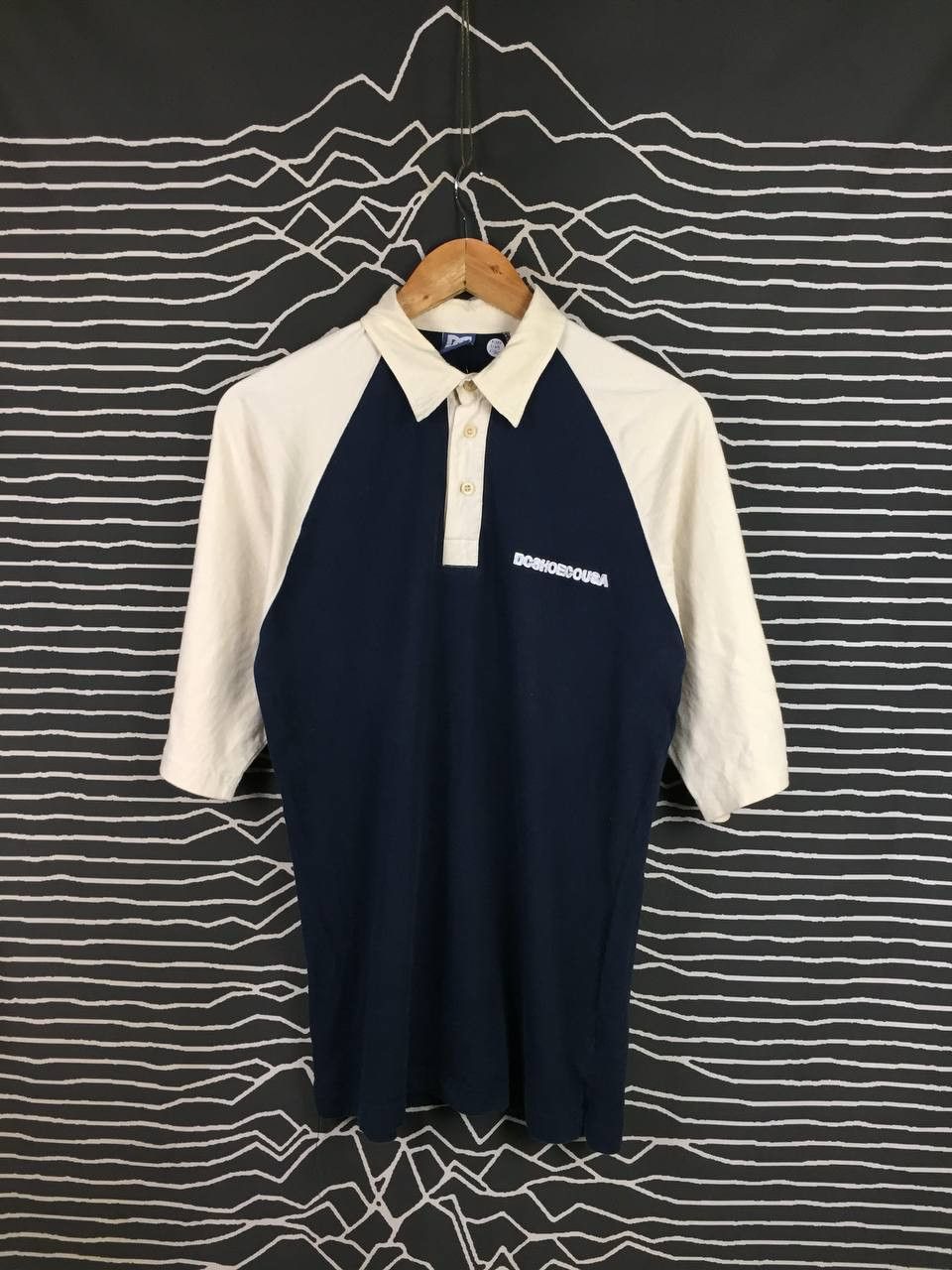 DC Vtg DC Shoes Co USA Skate Color Block Raglan Polo Shirt Size US M / EU 48-50 / 2 - 2 Thumbnail
