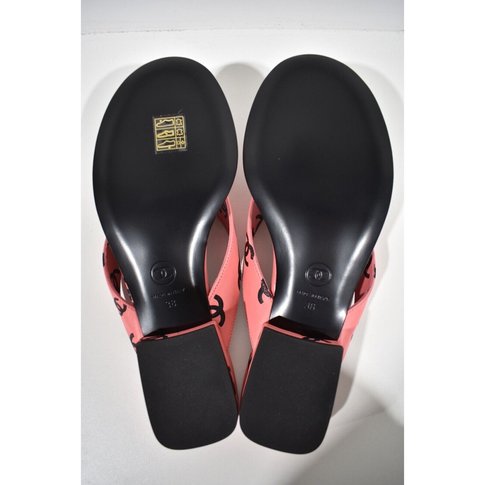 Chanel Chanel 22S Pink Black Printed Lambskin CC Logo Thong Size US 8 / IT 38 - 12 Thumbnail