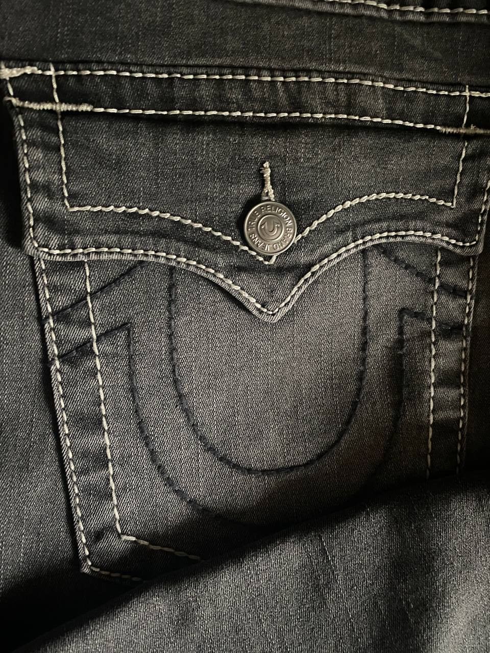 True Religion True Religion Ricky Straight Jeans Size US 32 / EU 48 - 2 Thumbnail