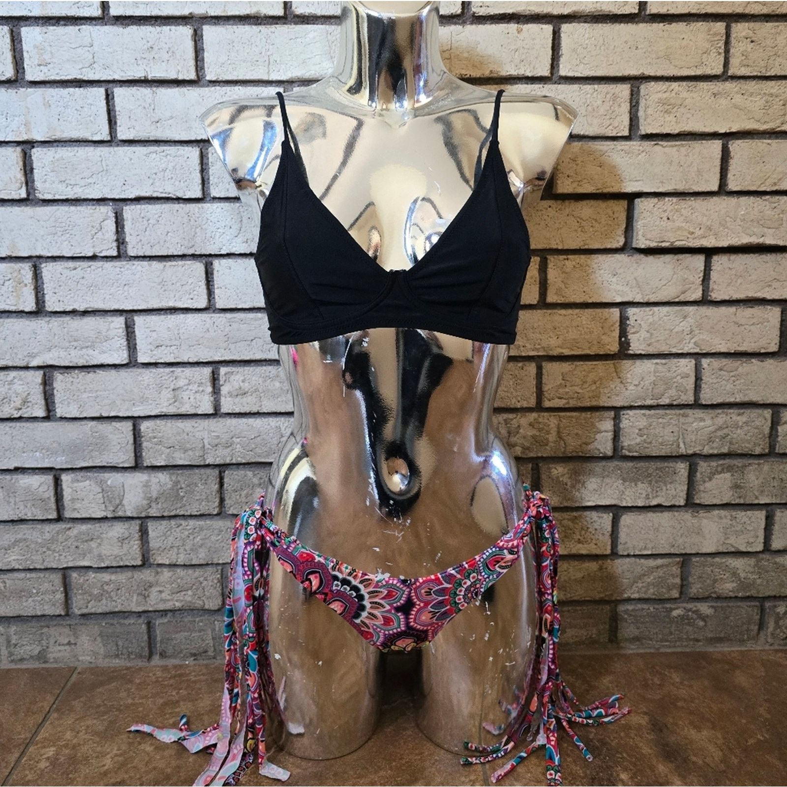 Other Black Flower | FYS | Coronado×CocoaBeach Bikini Set Size ONE SIZE - 1 Thumbnail