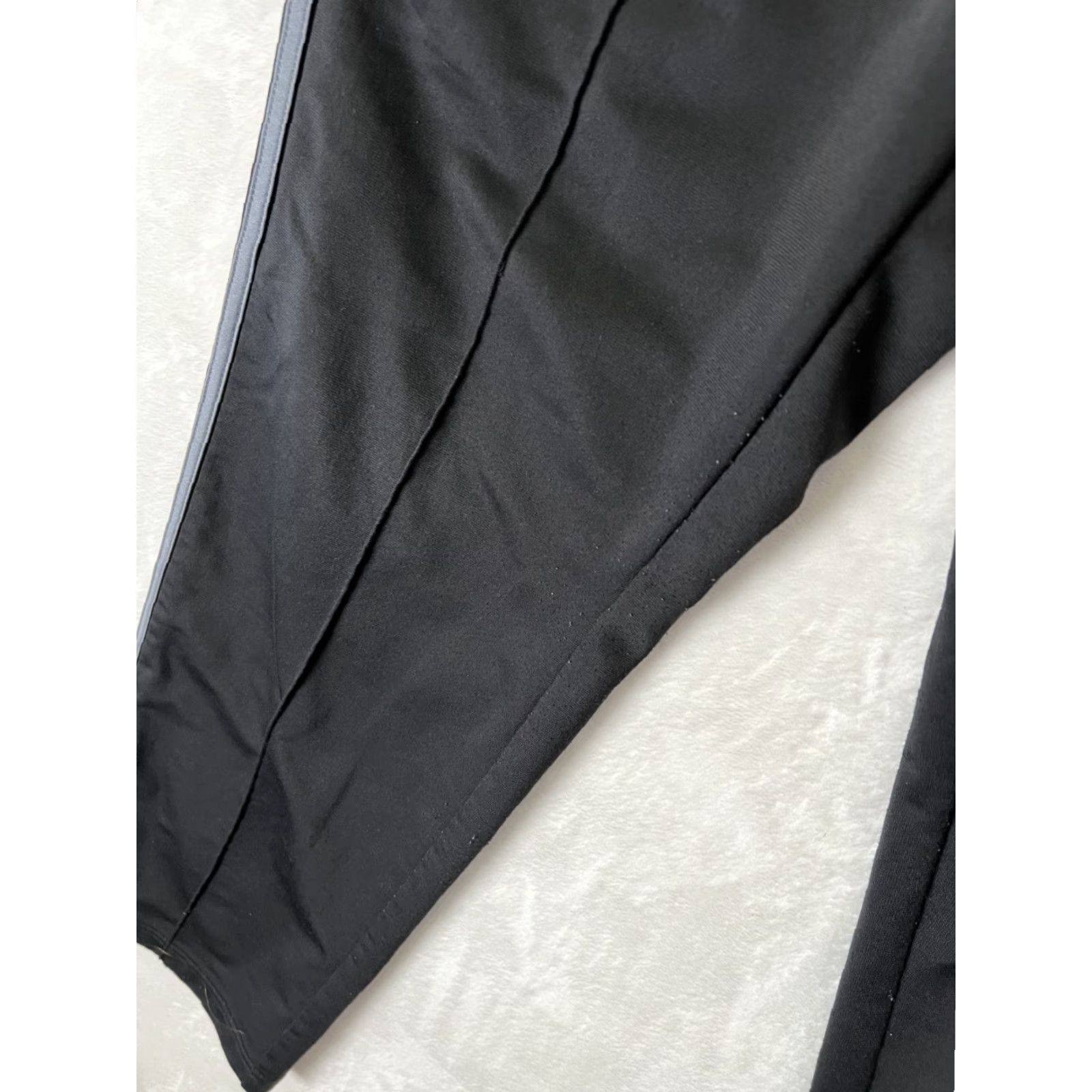Adidas Adidas Sweatpants Mens Medium Black Elastic Waist Athletic Warm Up 3 Stripes Pants Mens Black Athletic Sweatpants Size US 31 - 3 Thumbnail