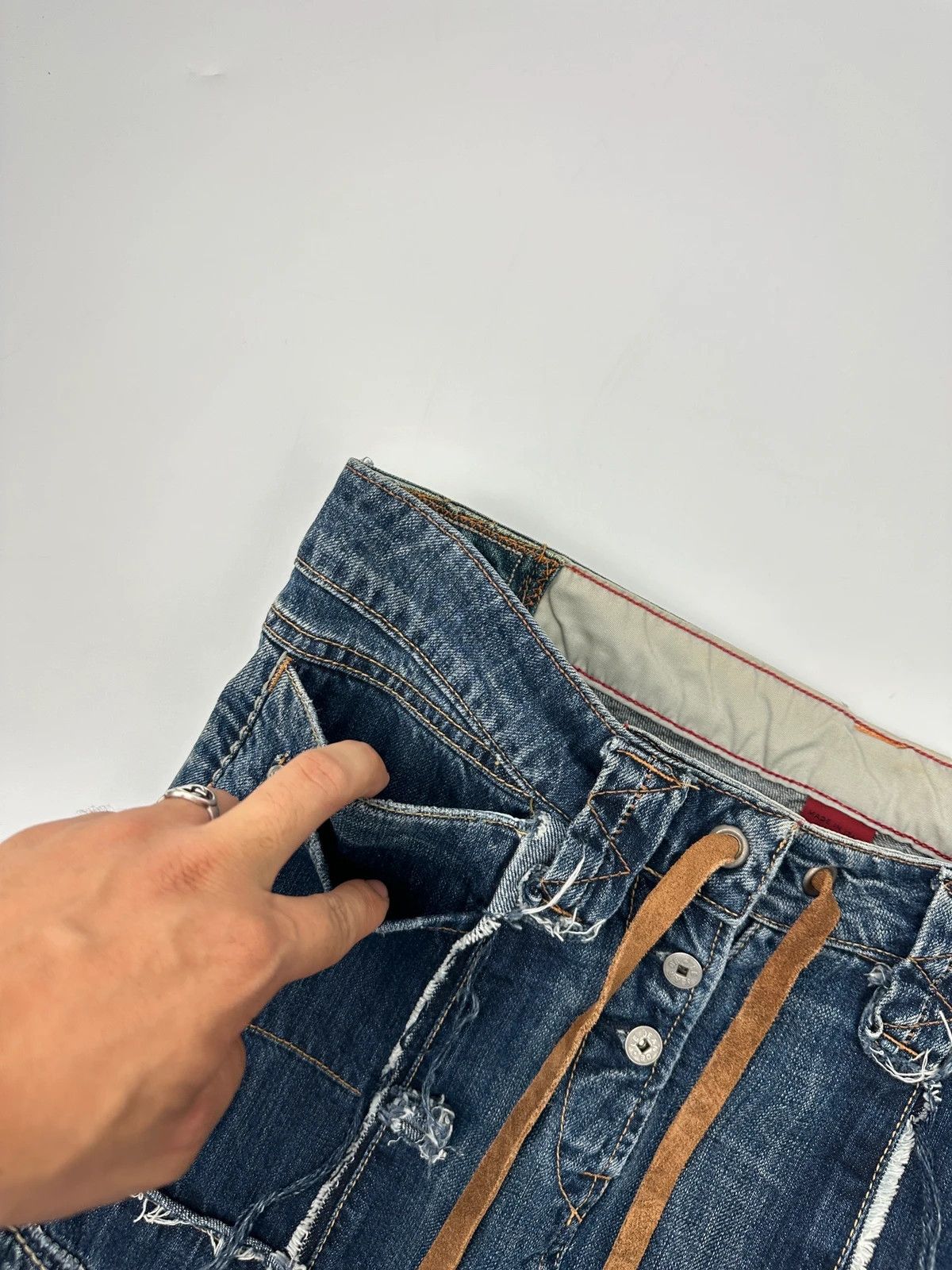 Marithe + Francois Girbaud Marithé + Francois Girbaud SS2001 Denim Destroy Skirt Size 27" / US 4 / IT 40 - 5 Thumbnail