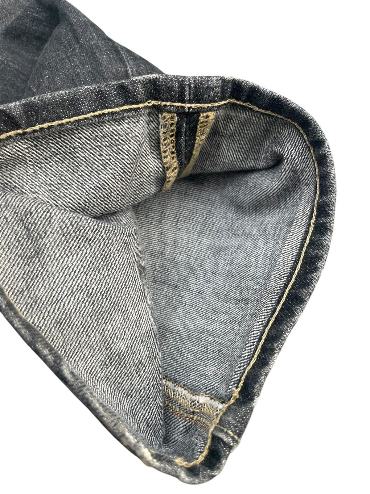 Japanese Brand × Uniqlo Uniqlo Jeans Size US 37 - 11 Thumbnail