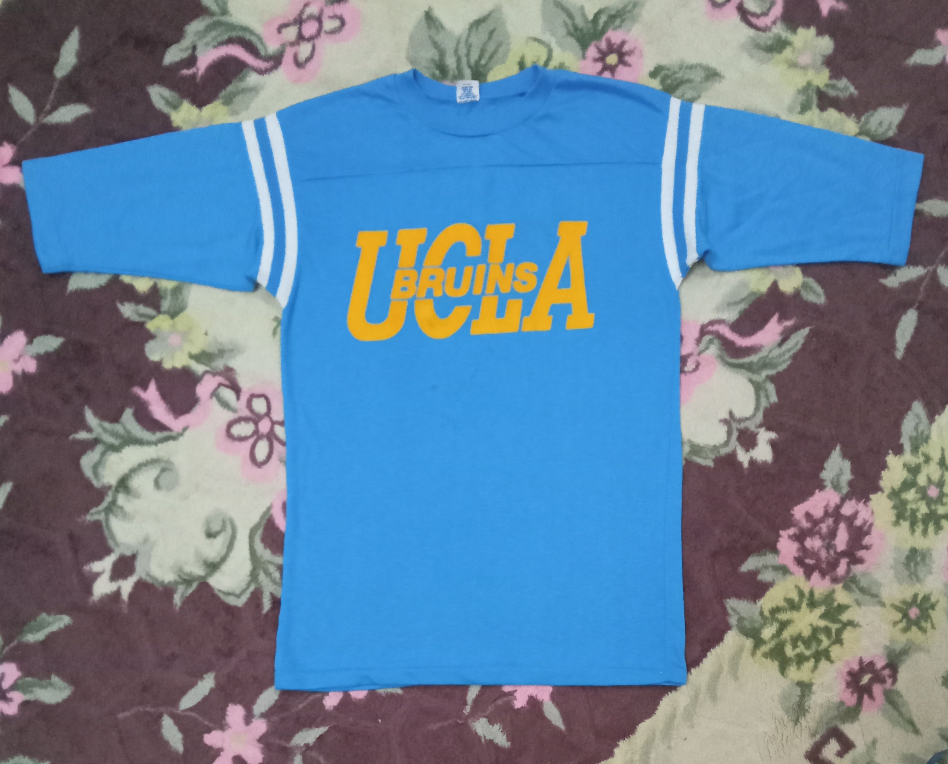Vintage Ucla Bruins Artex Vintage Rare 70s Raglan Size US S / EU 44-46 / 1 - 1 Thumbnail