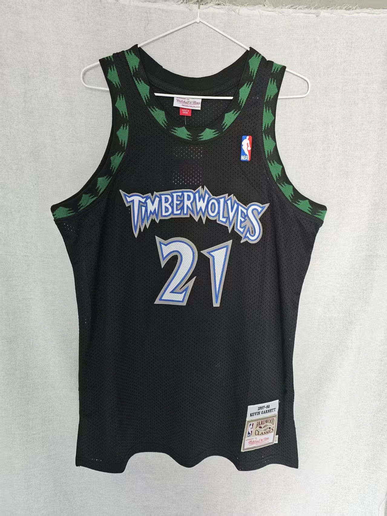 NBA Kevin Garnett Jersey Timberwolves Double Stitched Size US XXL / EU 58 / 5 - 2 Thumbnail
