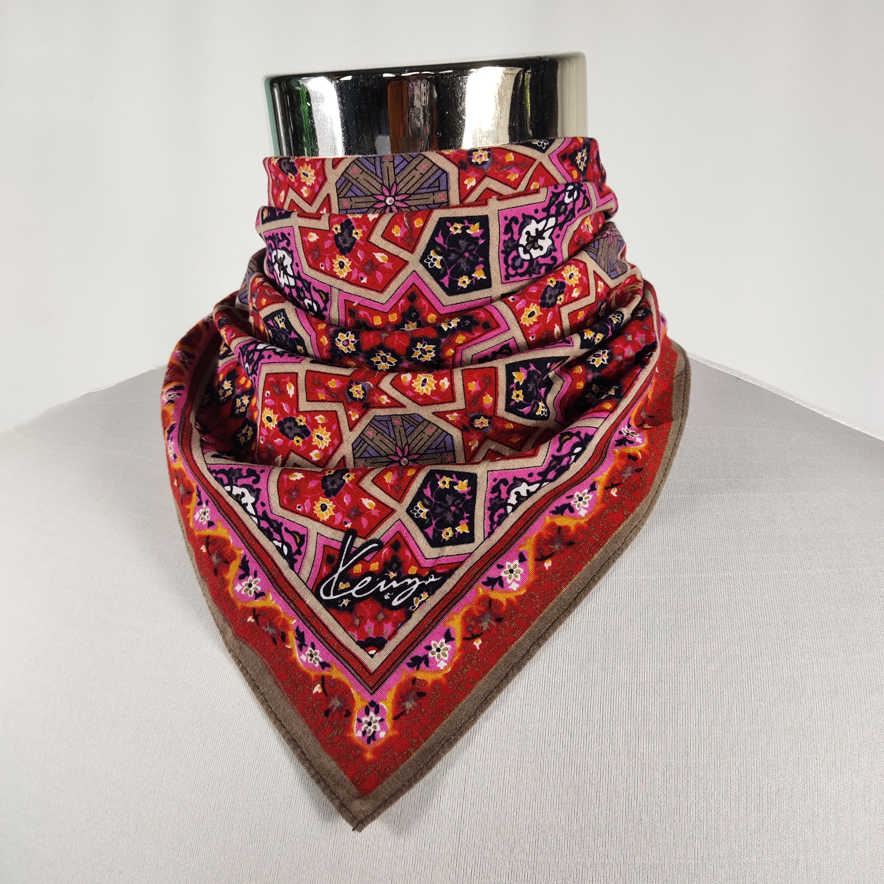 Kenzo × Vintage Kenzo Handkerchief / Neckerchief / Bandana FZ716 Size ONE SIZE - 1 Thumbnail